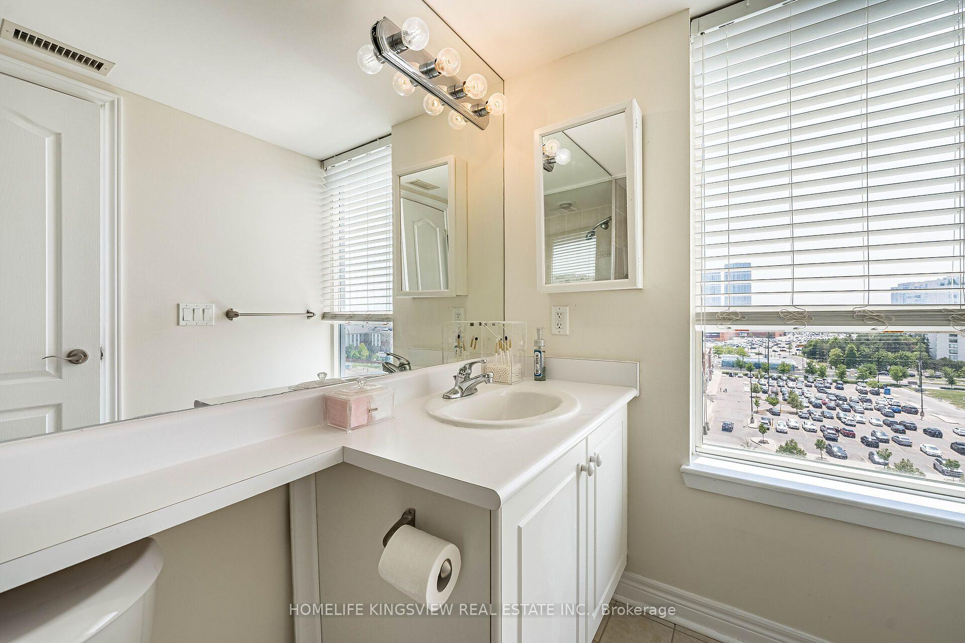 Photo 32 of Unit 807, 60 Disera Drive, Vaughan, Beverley Glen — HOMEH