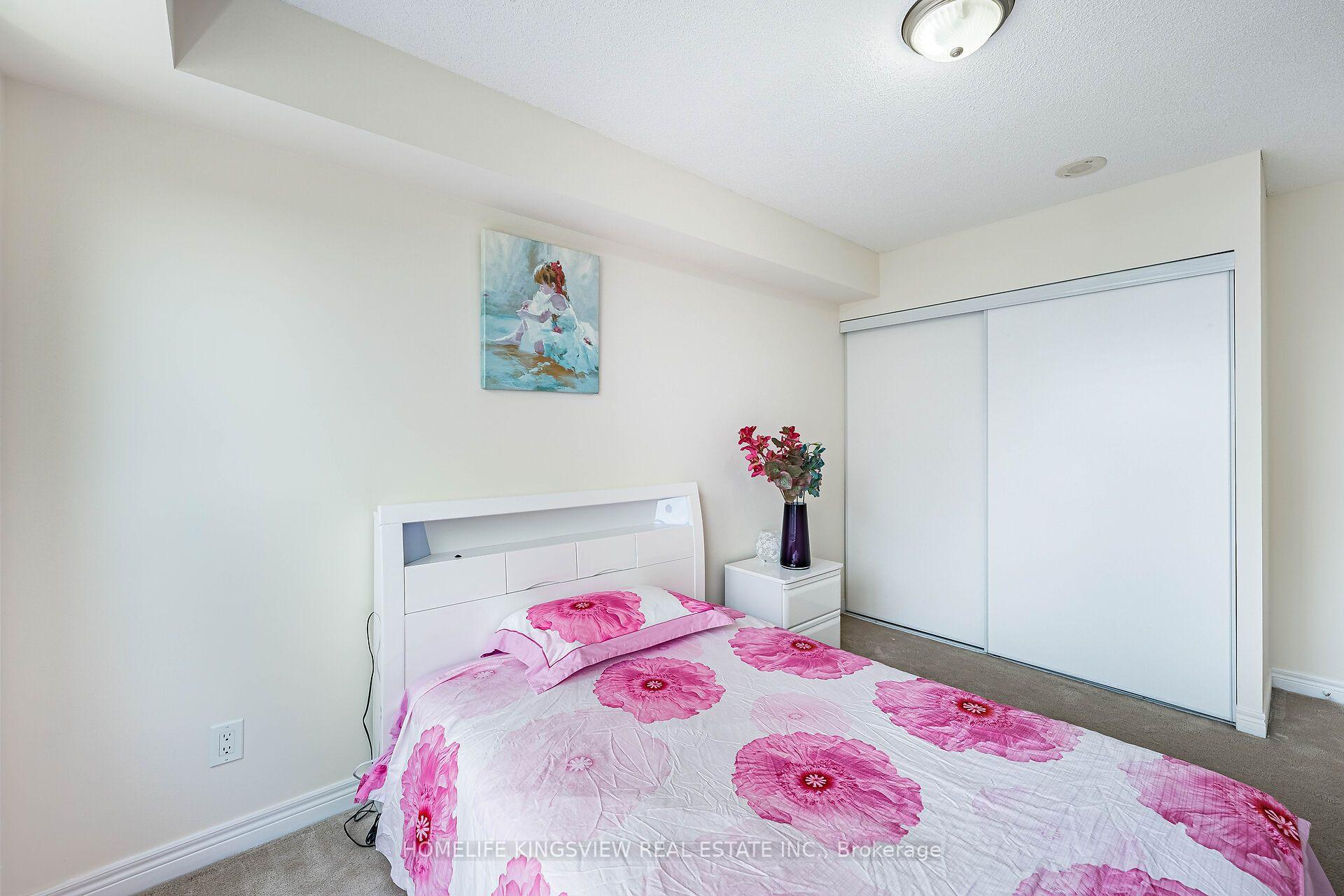 Photo 34 of Unit 807, 60 Disera Drive, Vaughan, Beverley Glen — HOMEH
