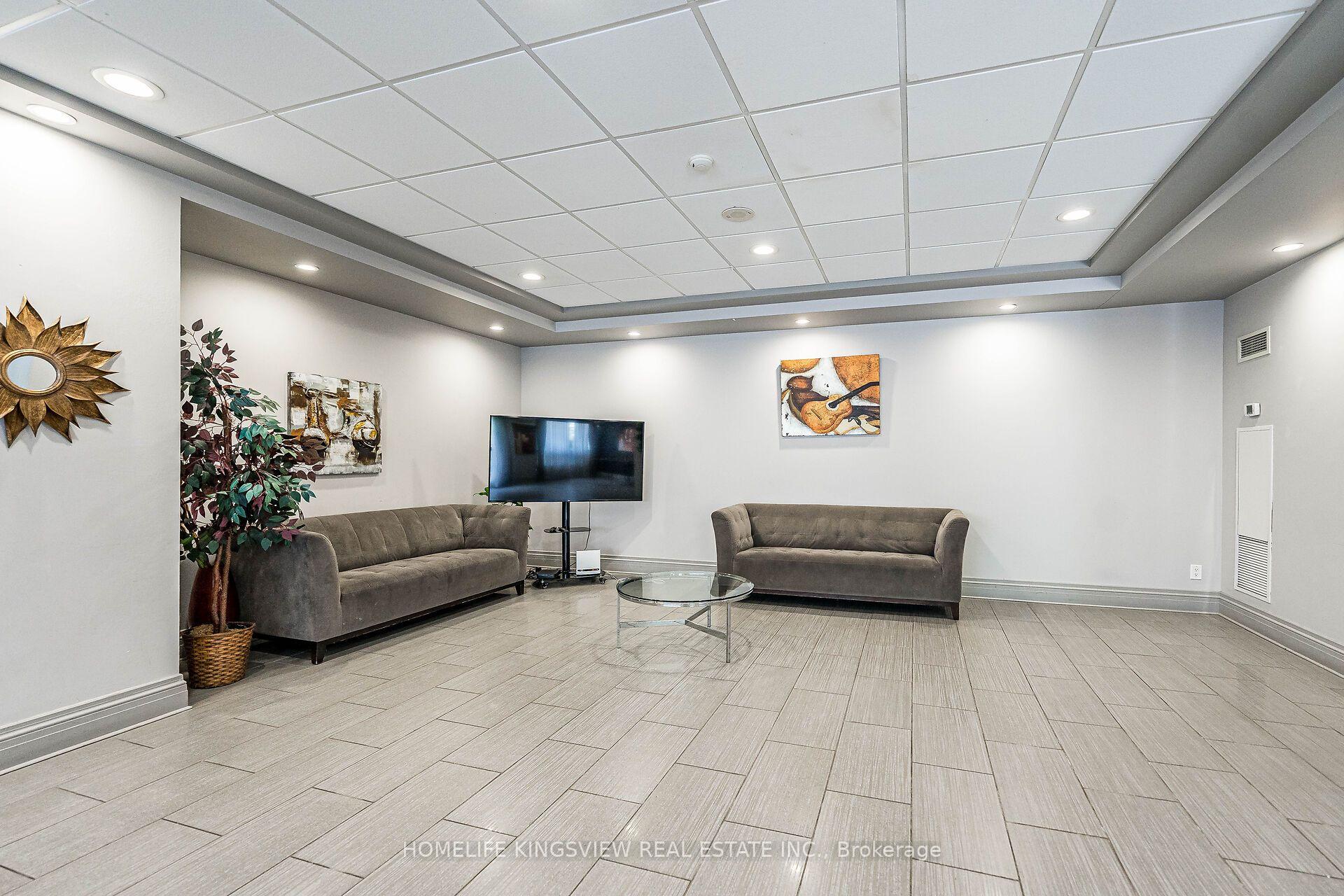 Photo 49 of Unit 807, 60 Disera Drive, Vaughan, Beverley Glen — HOMEH