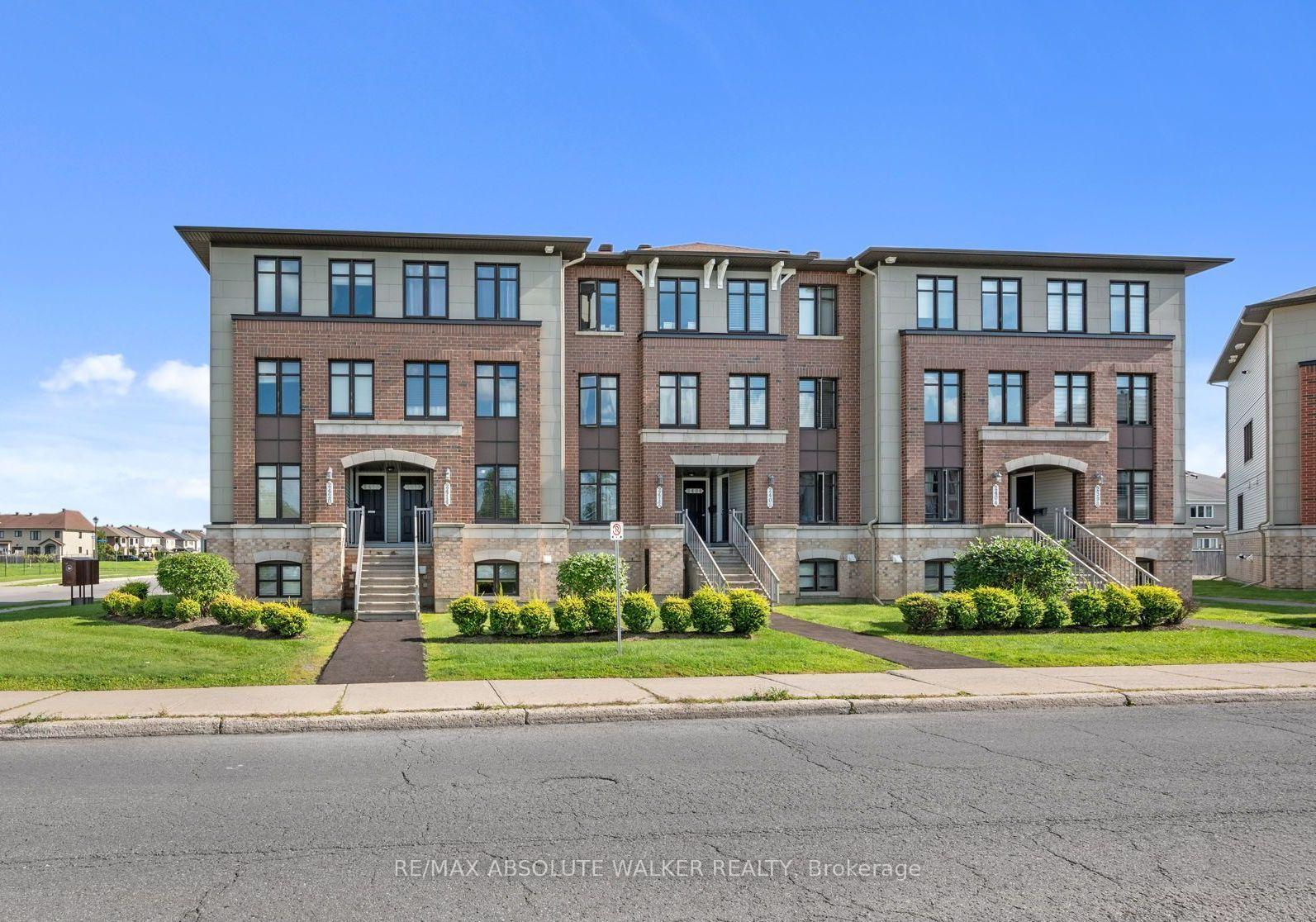 Photo 1 of 2414 Esprit Drive, Ottawa, Avalon East — HOMEH