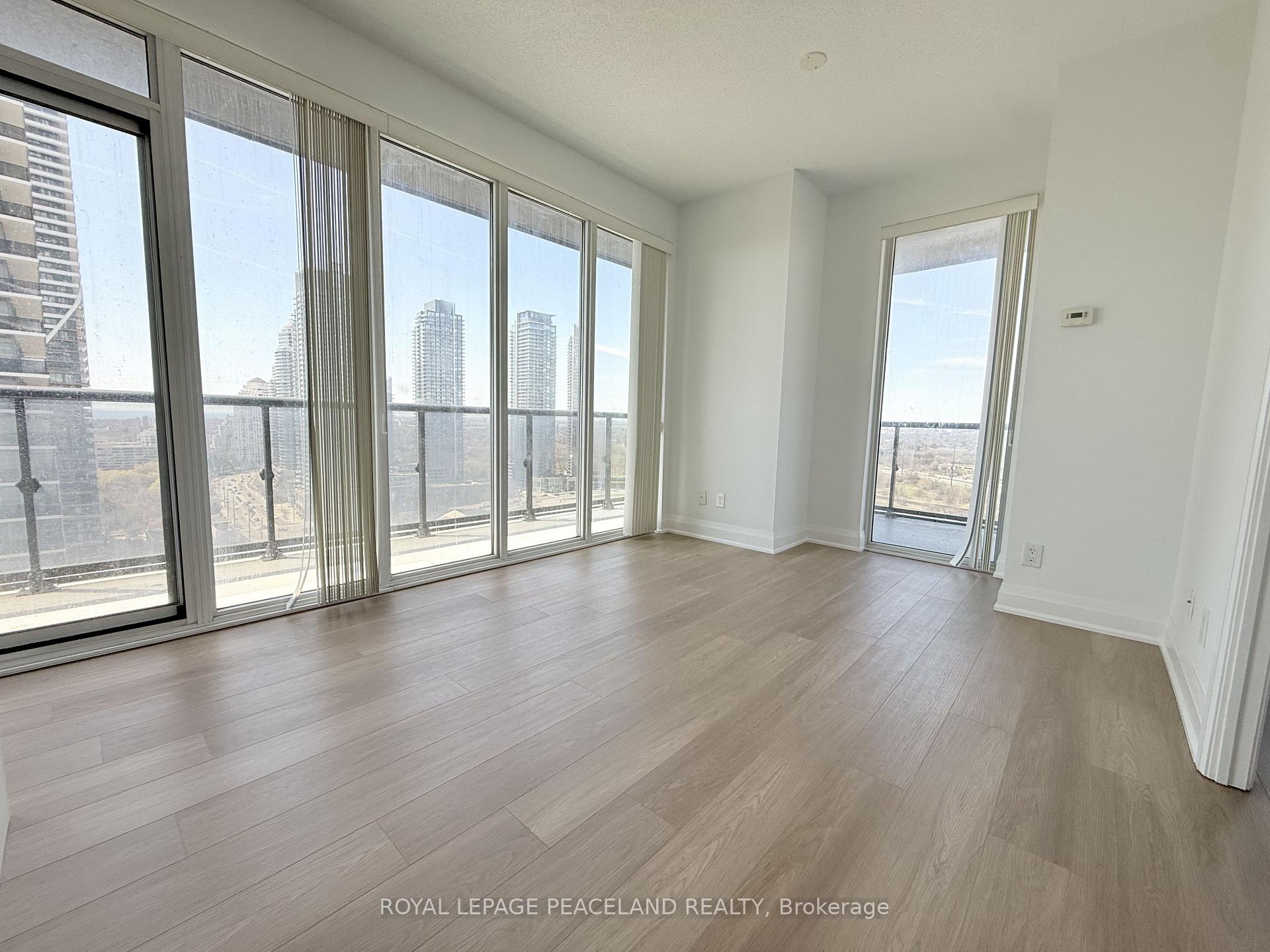 Photo 5 of Unit 2005, 56 Annie Craig Drive, Etobicoke, Mimico — HOMEH