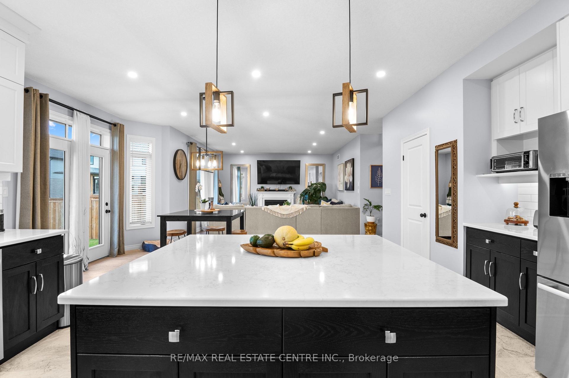 Photo 19 of 139 Marr Drive, Centre Wellington, Elora/Salem — HOMEH