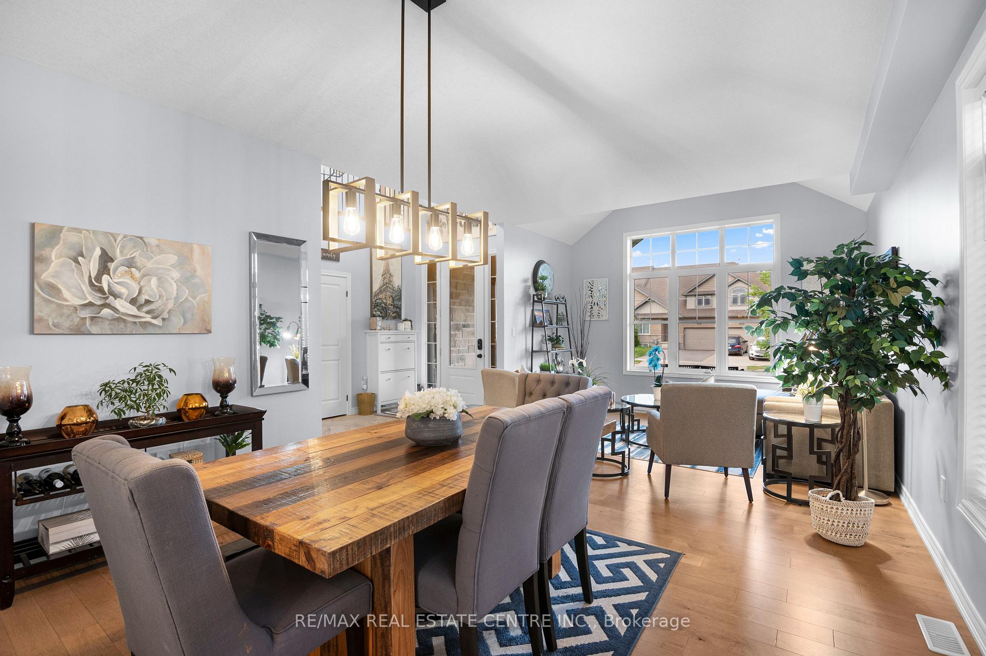 Photo 21 of 139 Marr Drive, Centre Wellington, Elora/Salem — HOMEH