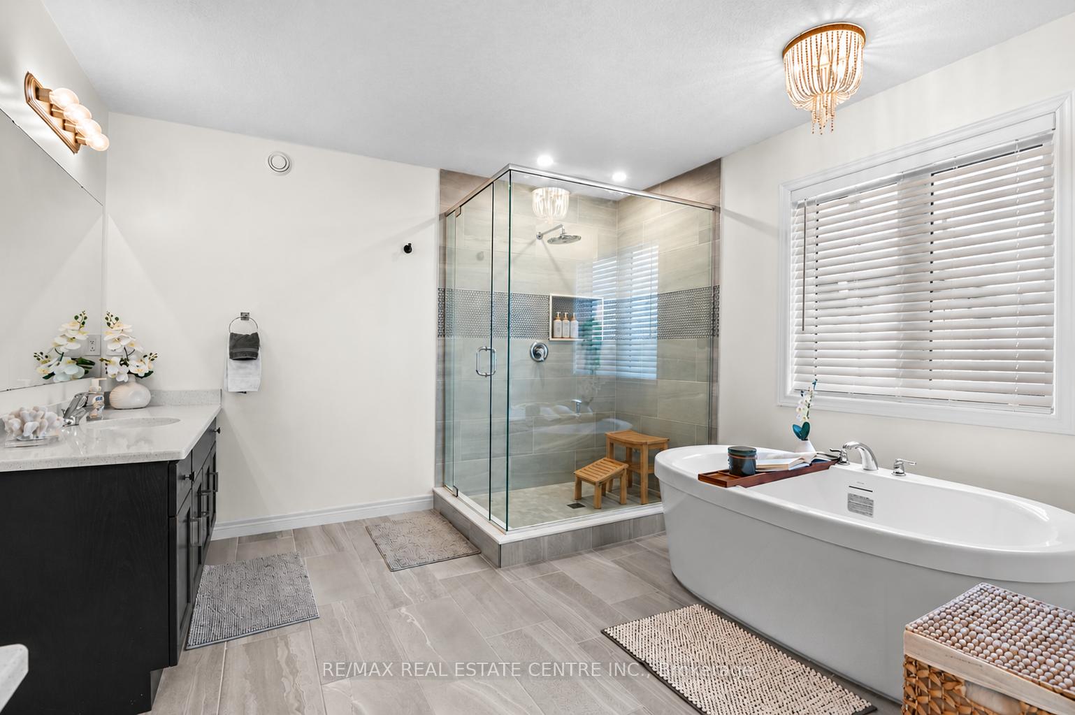 Photo 40 of 139 Marr Drive, Centre Wellington, Elora/Salem — HOMEH