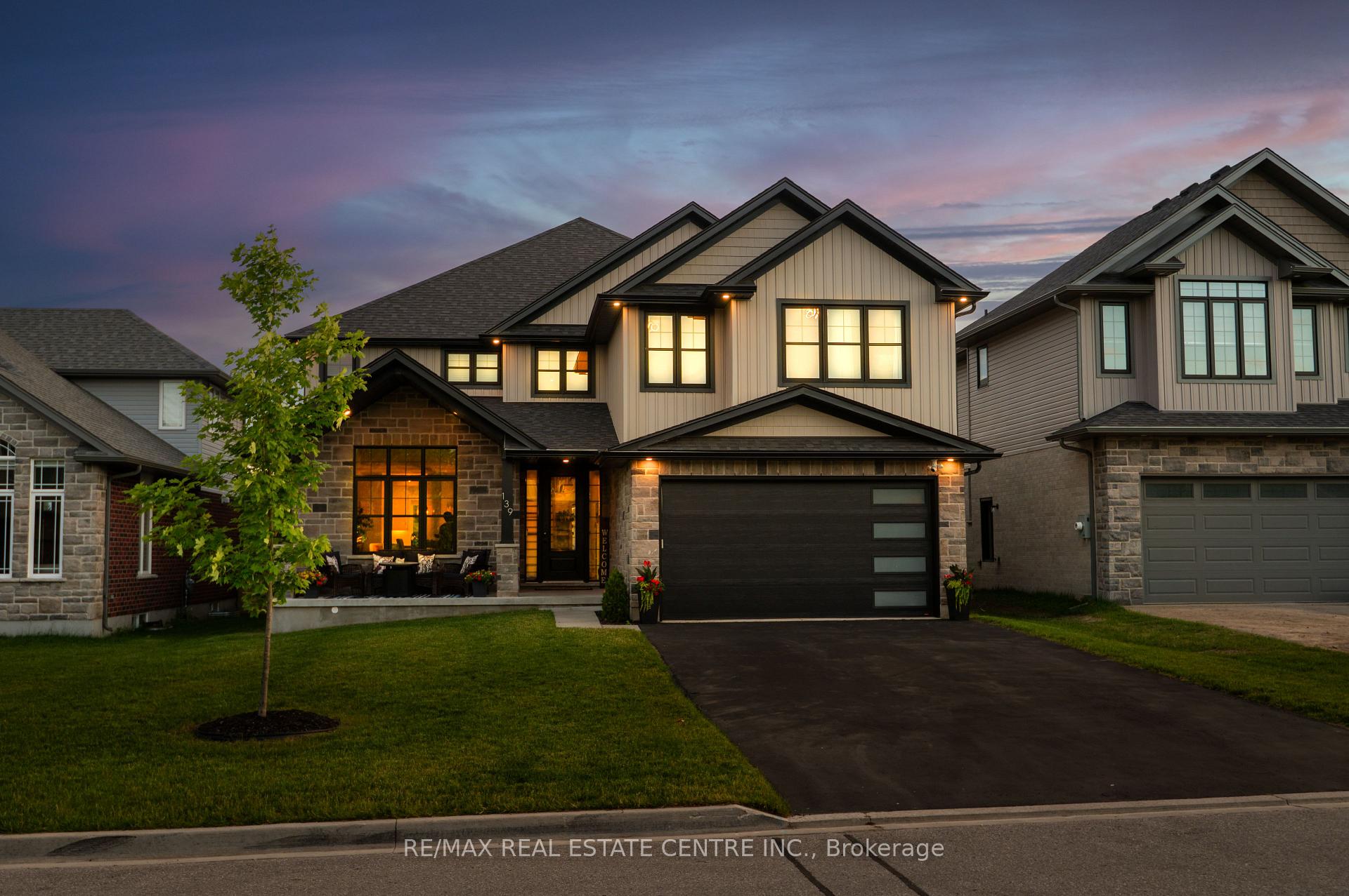 Photo 45 of 139 Marr Drive, Centre Wellington, Elora/Salem — HOMEH