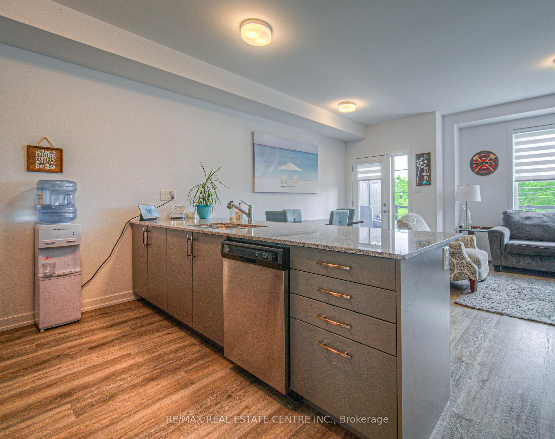 Photo 10 of Unit 2, 350 River Road, Cambridge, Hespeler Village — HOMEH