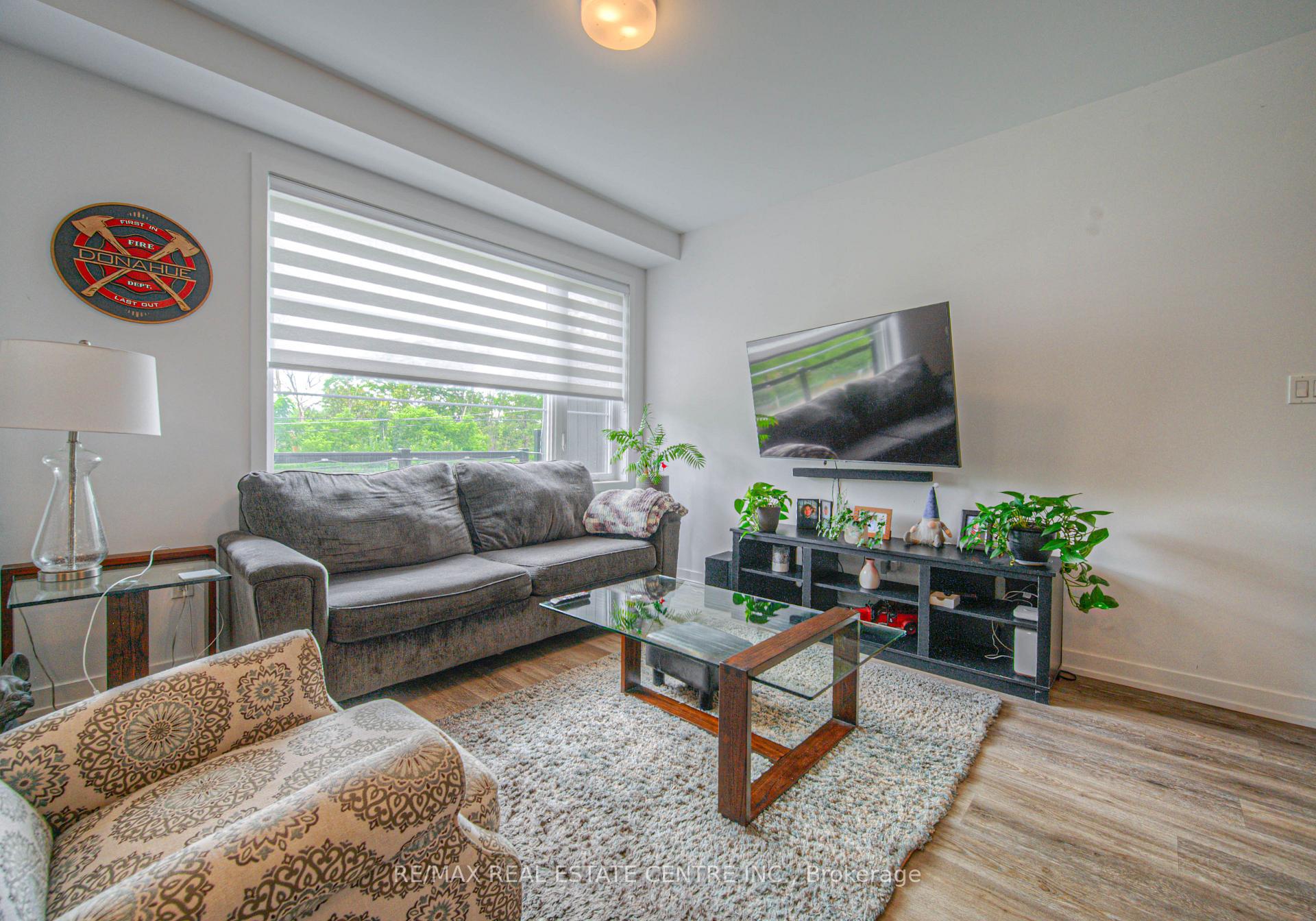 Photo 16 of Unit 2, 350 River Road, Cambridge, Hespeler Village — HOMEH
