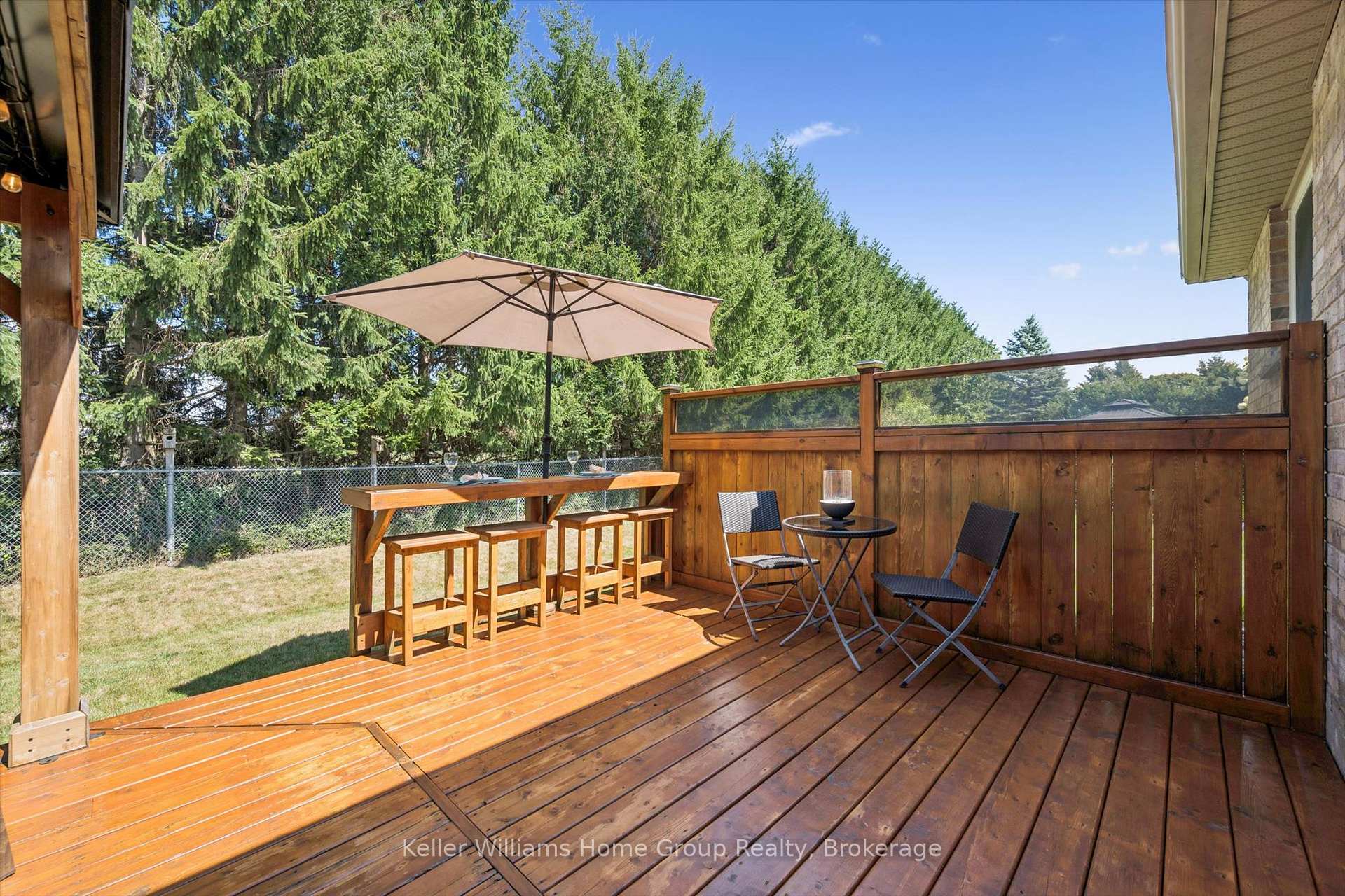 Photo 34 of 63 Cherry Hill Place, Centre Wellington, Fergus — HOMEH