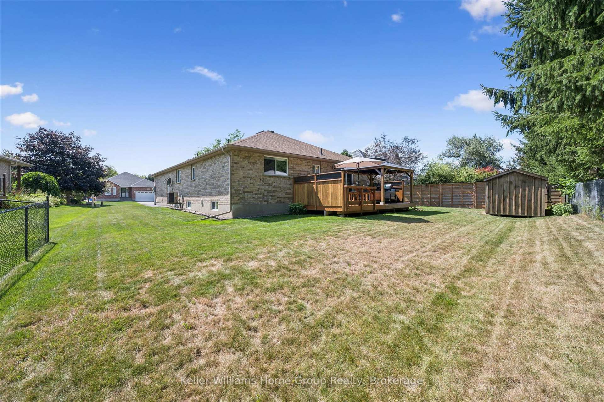 Photo 38 of 63 Cherry Hill Place, Centre Wellington, Fergus — HOMEH