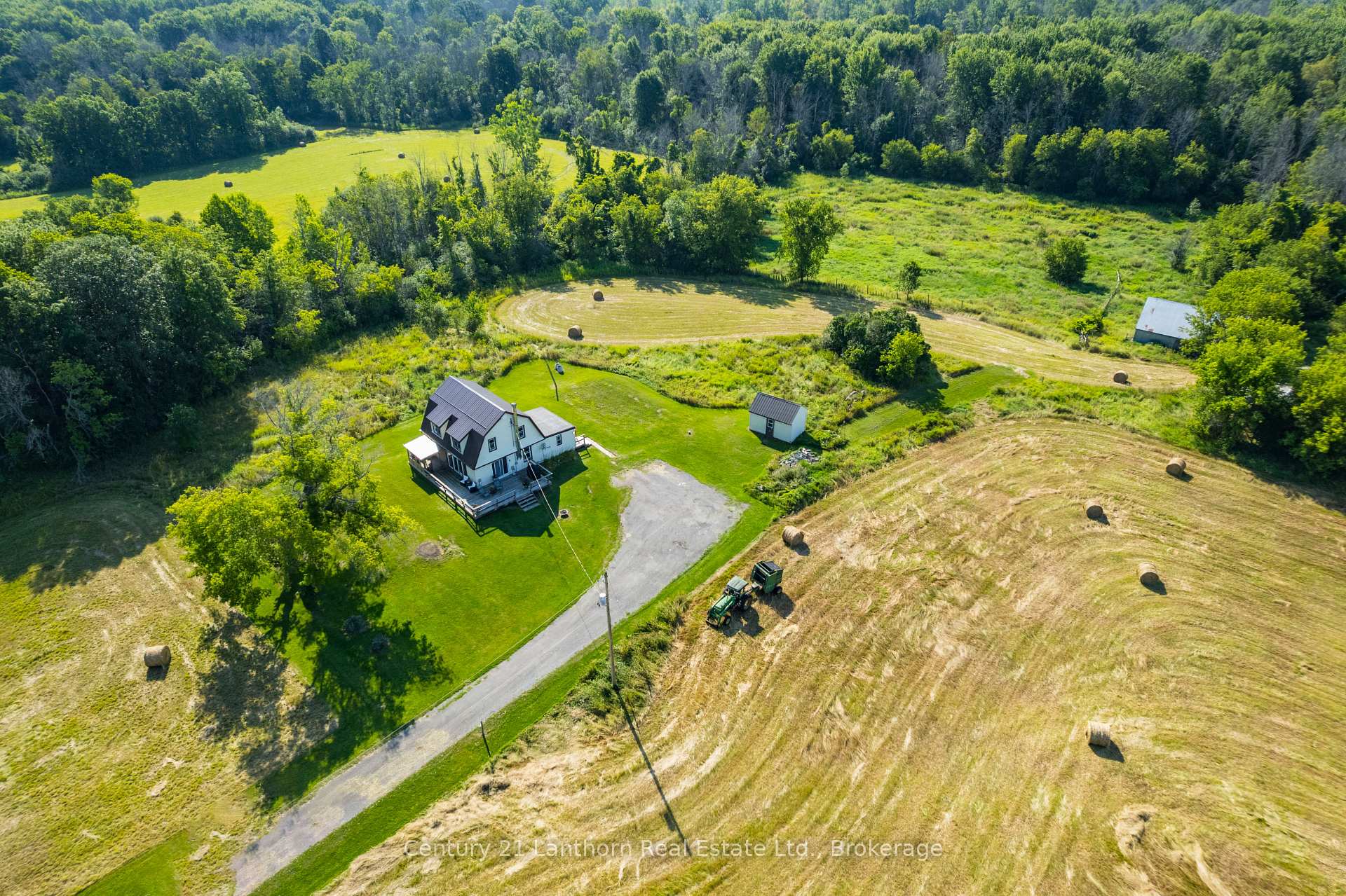 Photo 2 of 426 York Road, Tyendinaga, Mohawks of The Bay of Quinte — HOMEH
