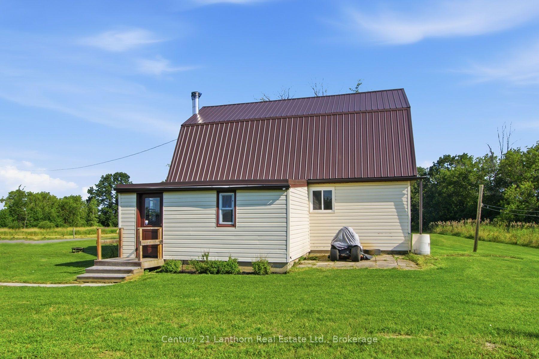 Photo 32 of 426 York Road, Tyendinaga, Mohawks of The Bay of Quinte — HOMEH