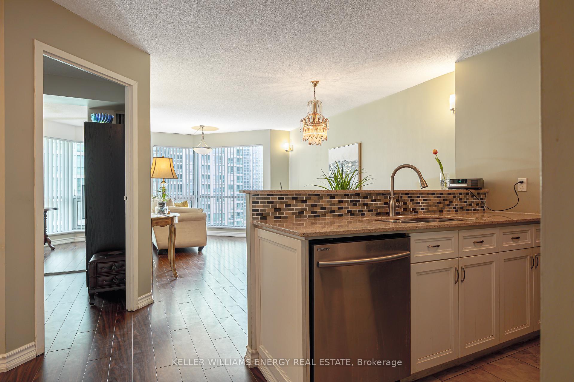 Photo 3 of Unit 1604, 10 Yonge Street, Toronto, Waterfront Communities — HOMEH
