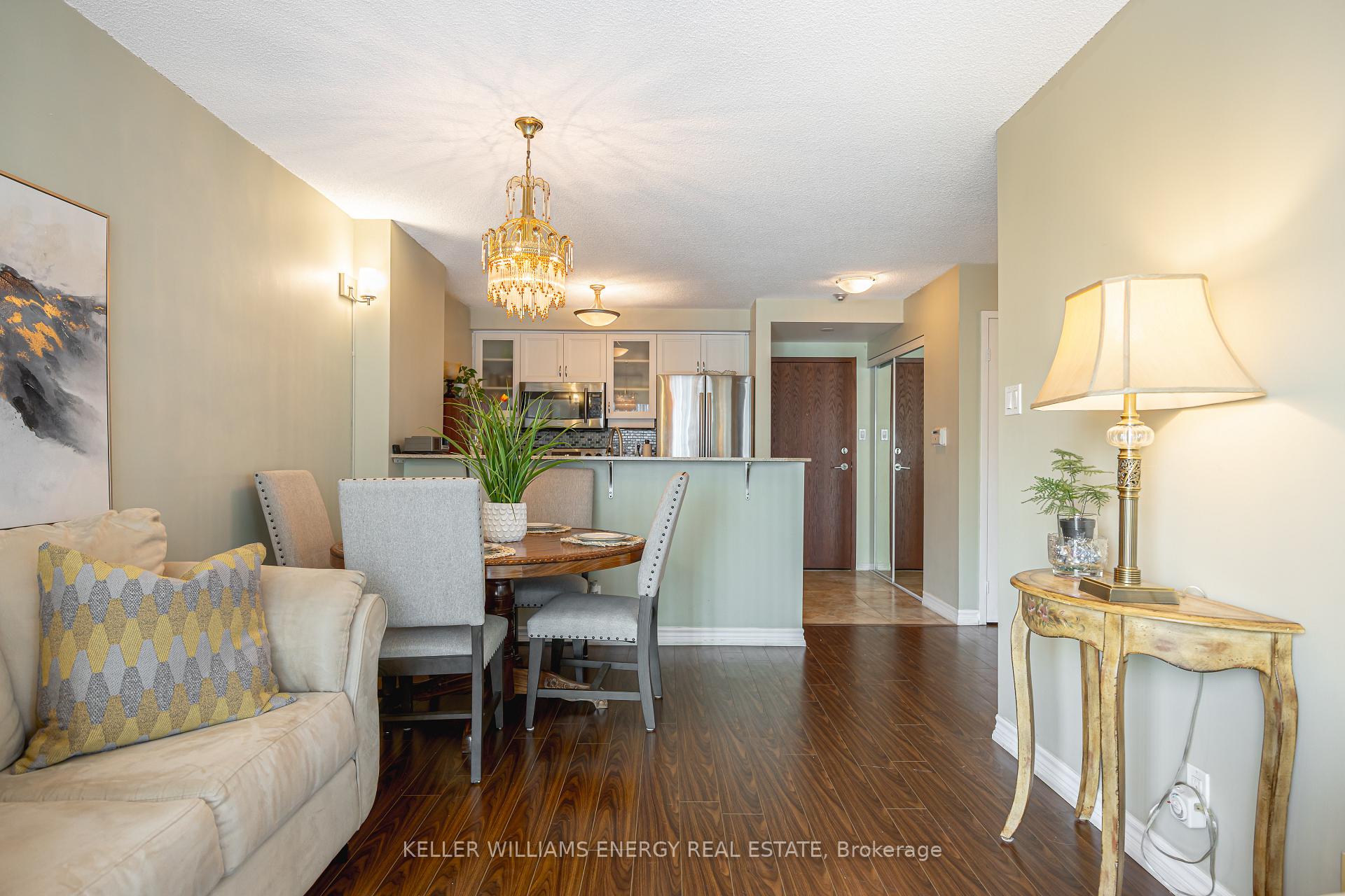 Photo 10 of Unit 1604, 10 Yonge Street, Toronto, Waterfront Communities — HOMEH