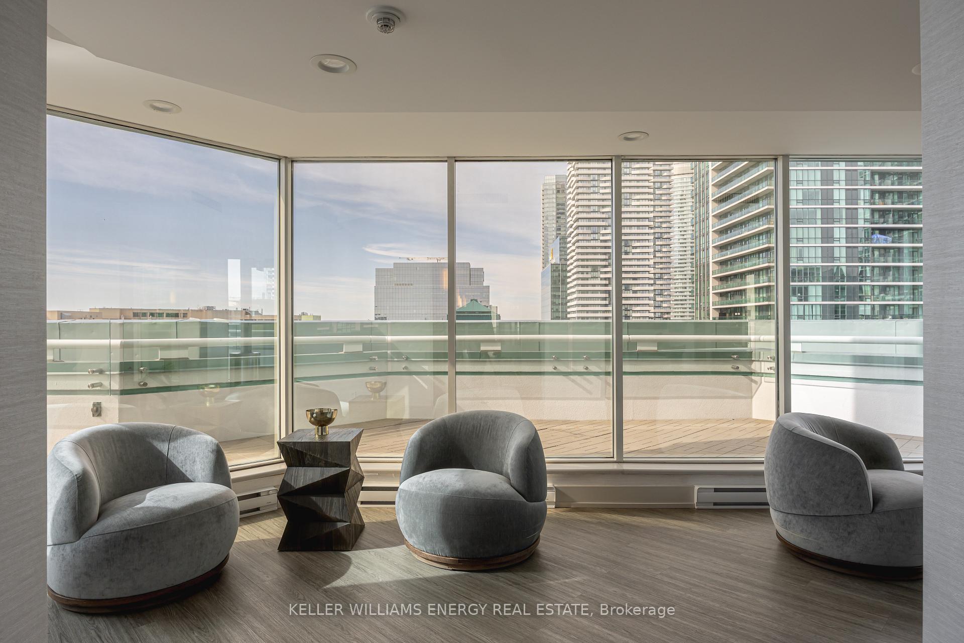 Photo 22 of Unit 1604, 10 Yonge Street, Toronto, Waterfront Communities — HOMEH