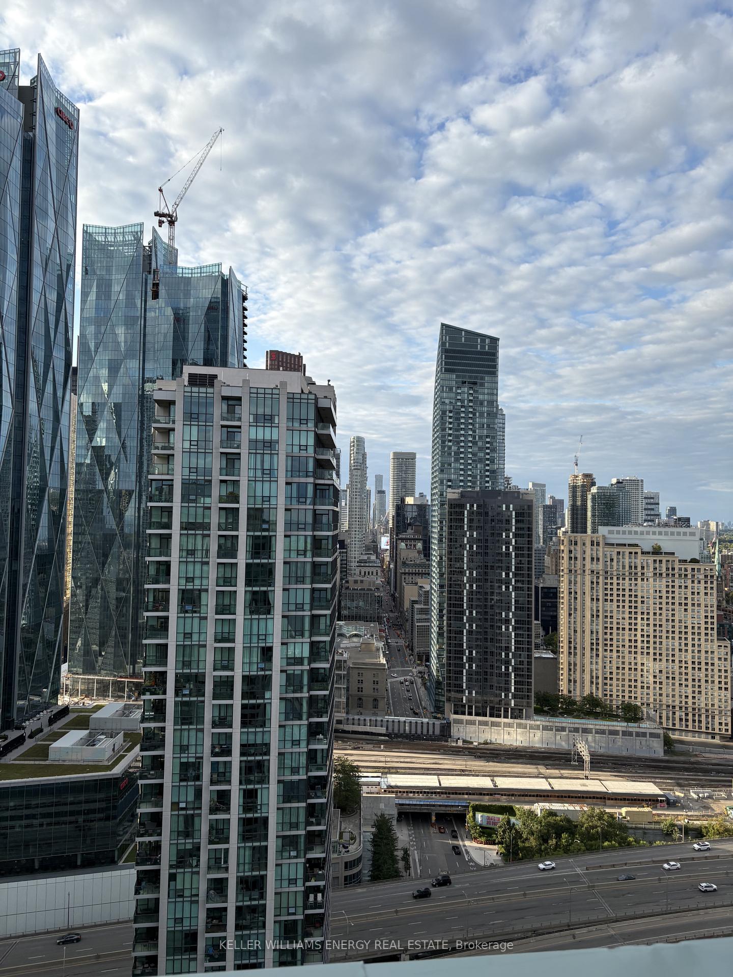 Photo 39 of Unit 1604, 10 Yonge Street, Toronto, Waterfront Communities — HOMEH