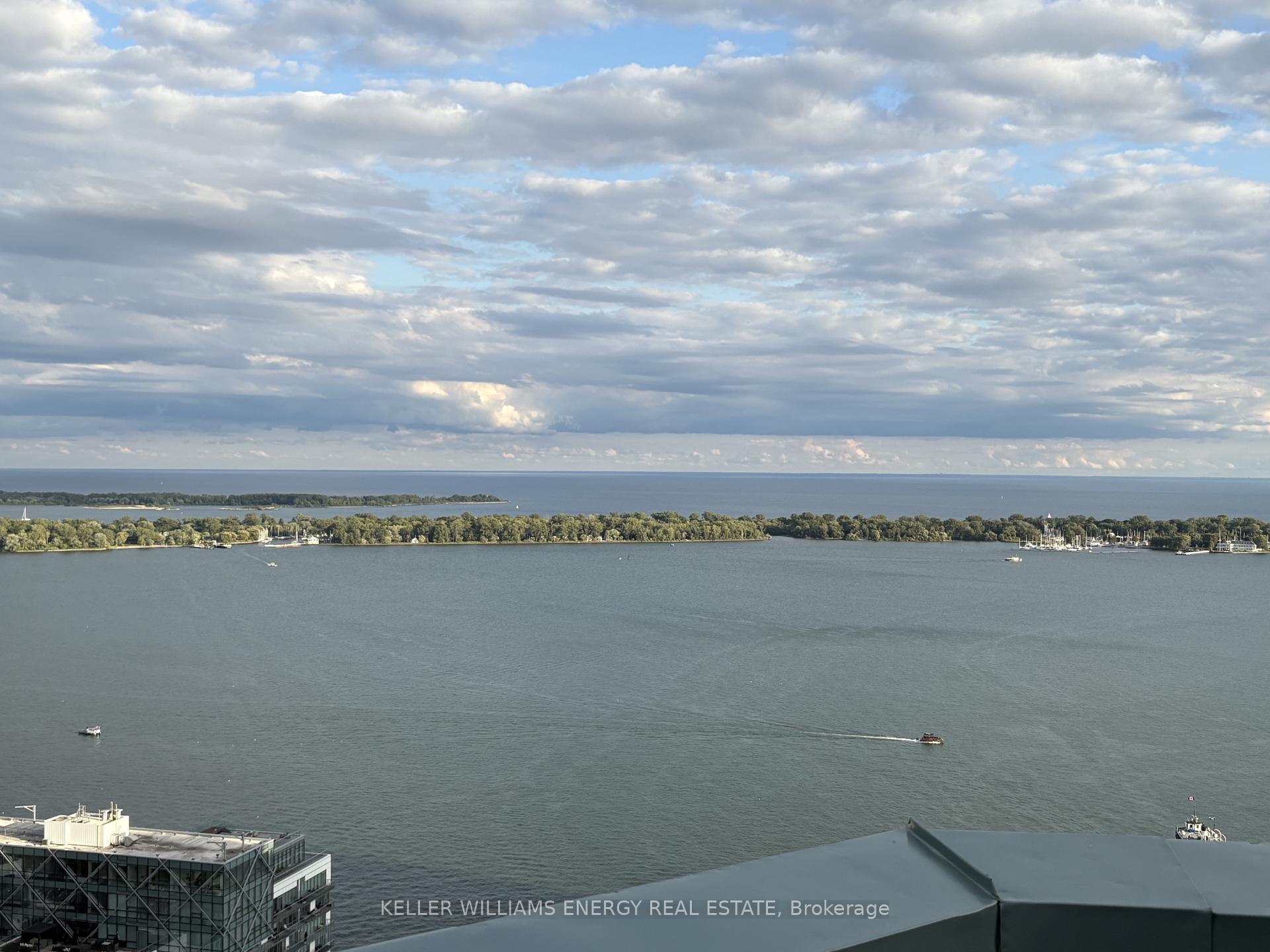 Photo 41 of Unit 1604, 10 Yonge Street, Toronto, Waterfront Communities — HOMEH