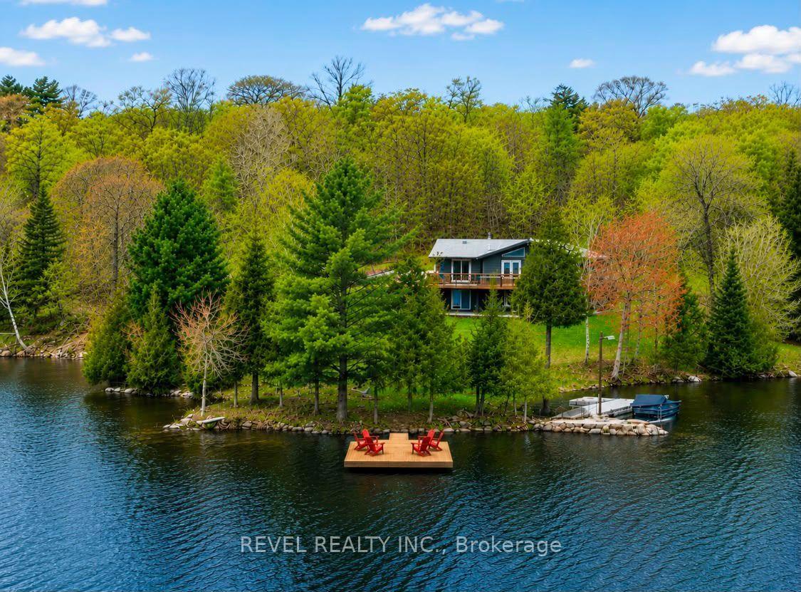Photo of 300 Green Lane