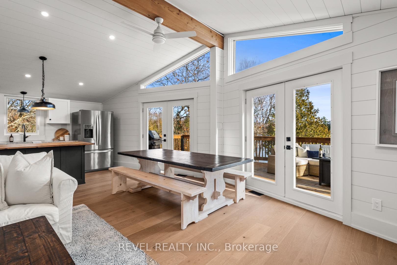 Photo 13 of 300 Green Lane, Whitestone, Hagerman — HOMEH