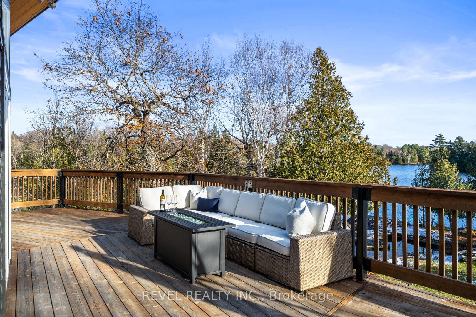 Photo 16 of 300 Green Lane, Whitestone, Hagerman — HOMEH