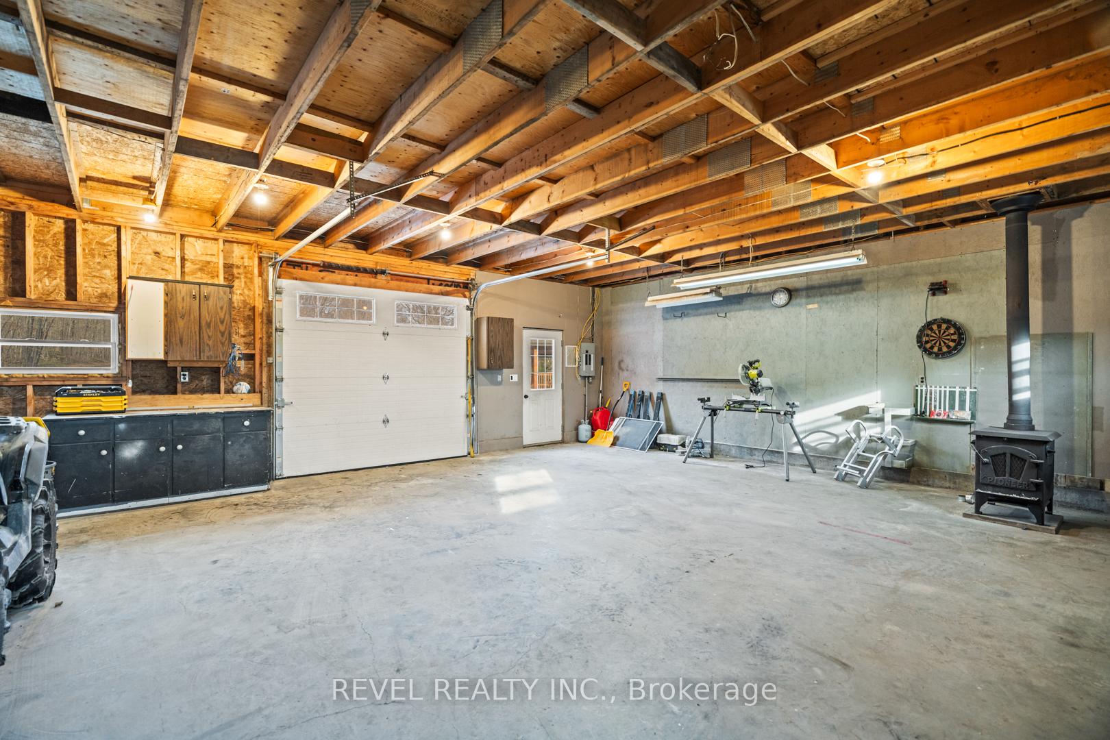 Photo 37 of 300 Green Lane, Whitestone, Hagerman — HOMEH