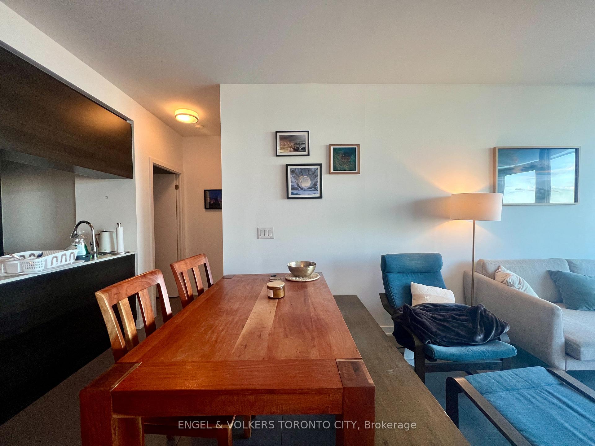 Photo 9 of Unit 1608, 1 Market Street, Toronto, Waterfront Communities — HOMEH