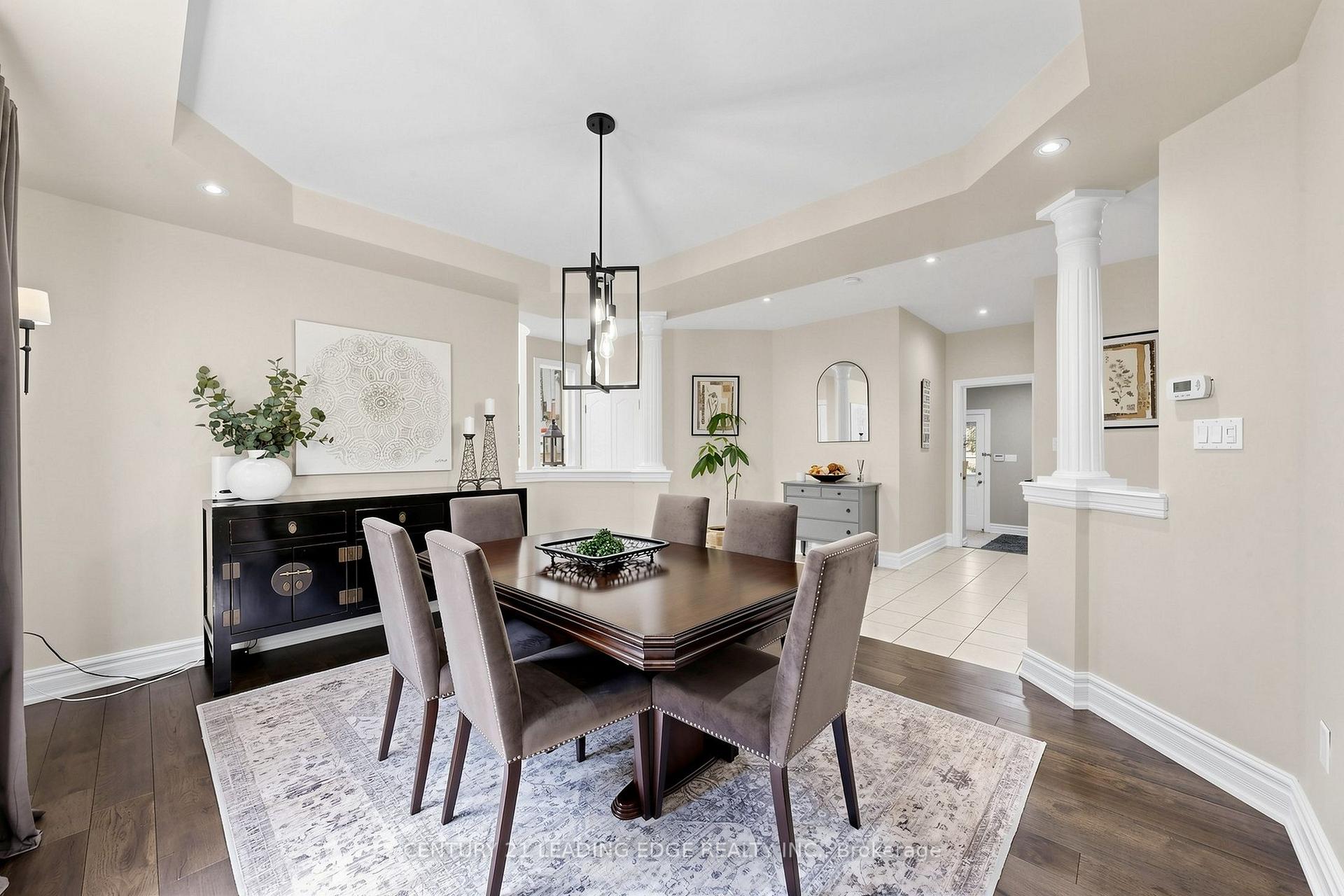 Photo 6 of 48 Tanis Crescent, Scarborough, Centennial Scarborough — HOMEH