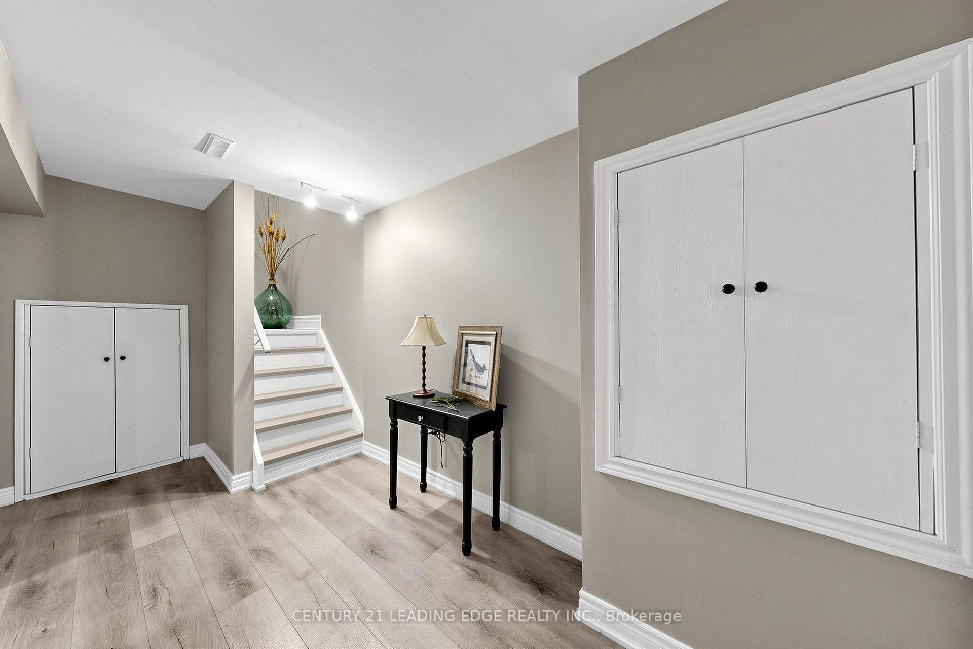 Photo 34 of 48 Tanis Crescent, Scarborough, Centennial Scarborough — HOMEH