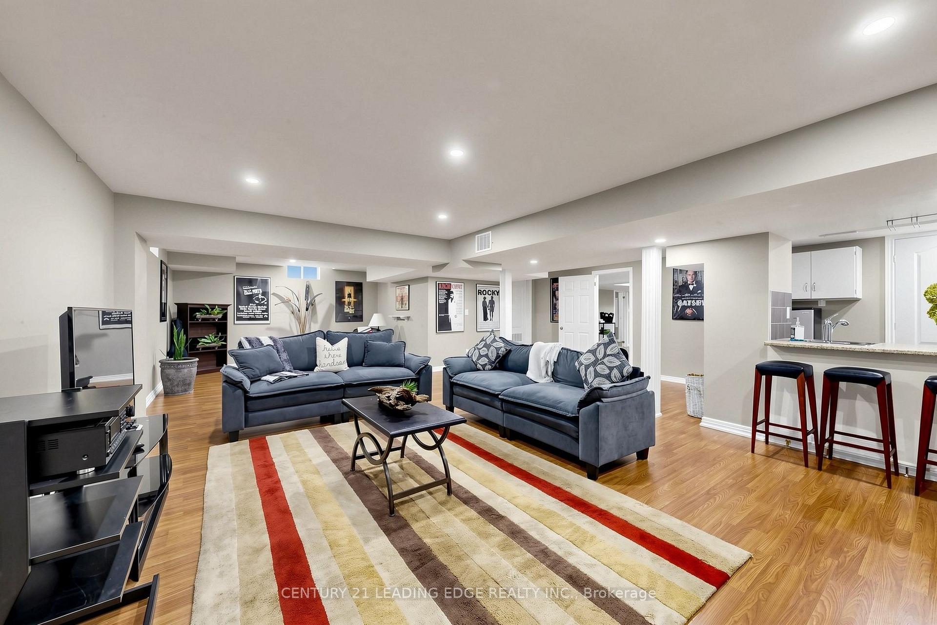 Photo 37 of 48 Tanis Crescent, Scarborough, Centennial Scarborough — HOMEH