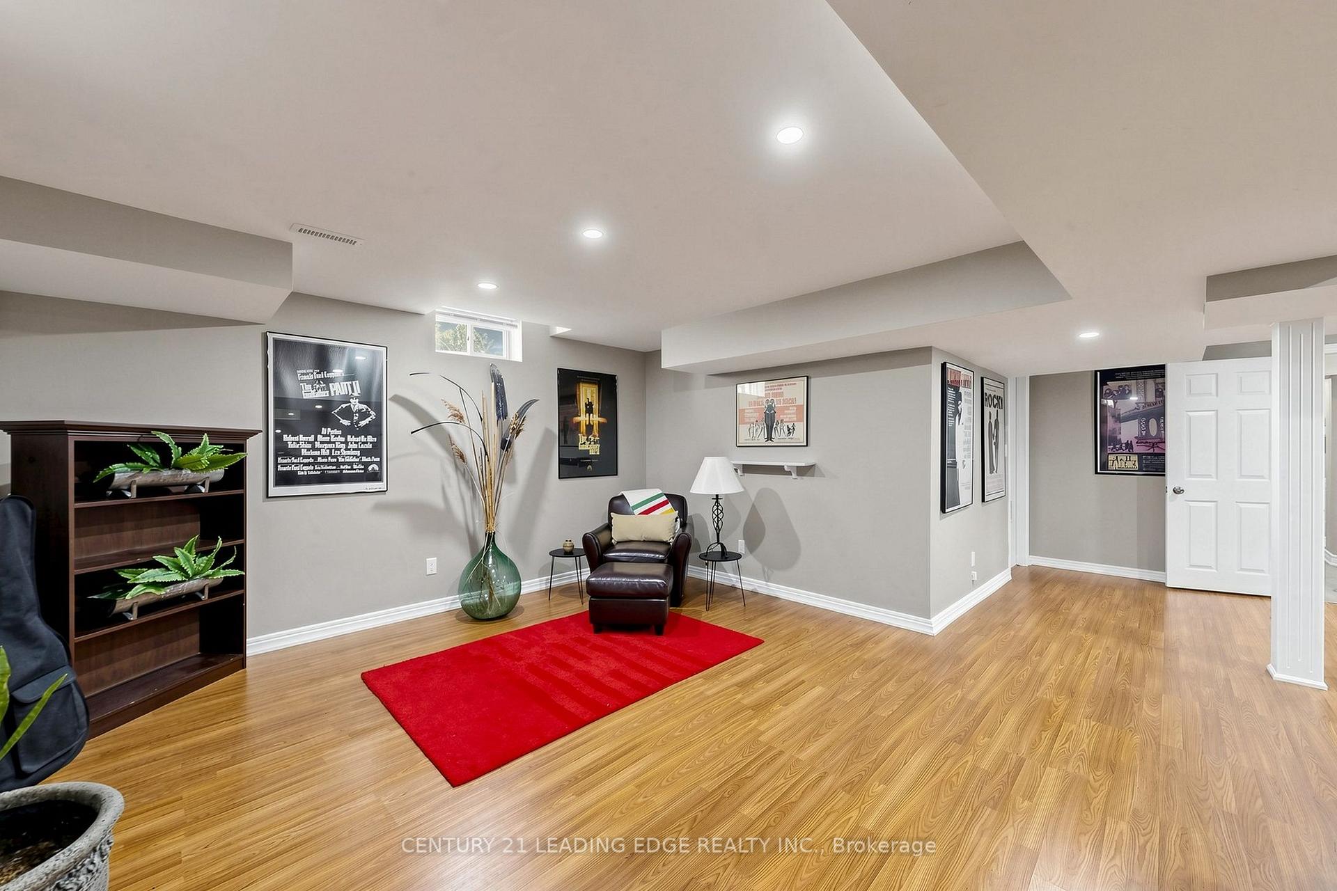 Photo 38 of 48 Tanis Crescent, Scarborough, Centennial Scarborough — HOMEH