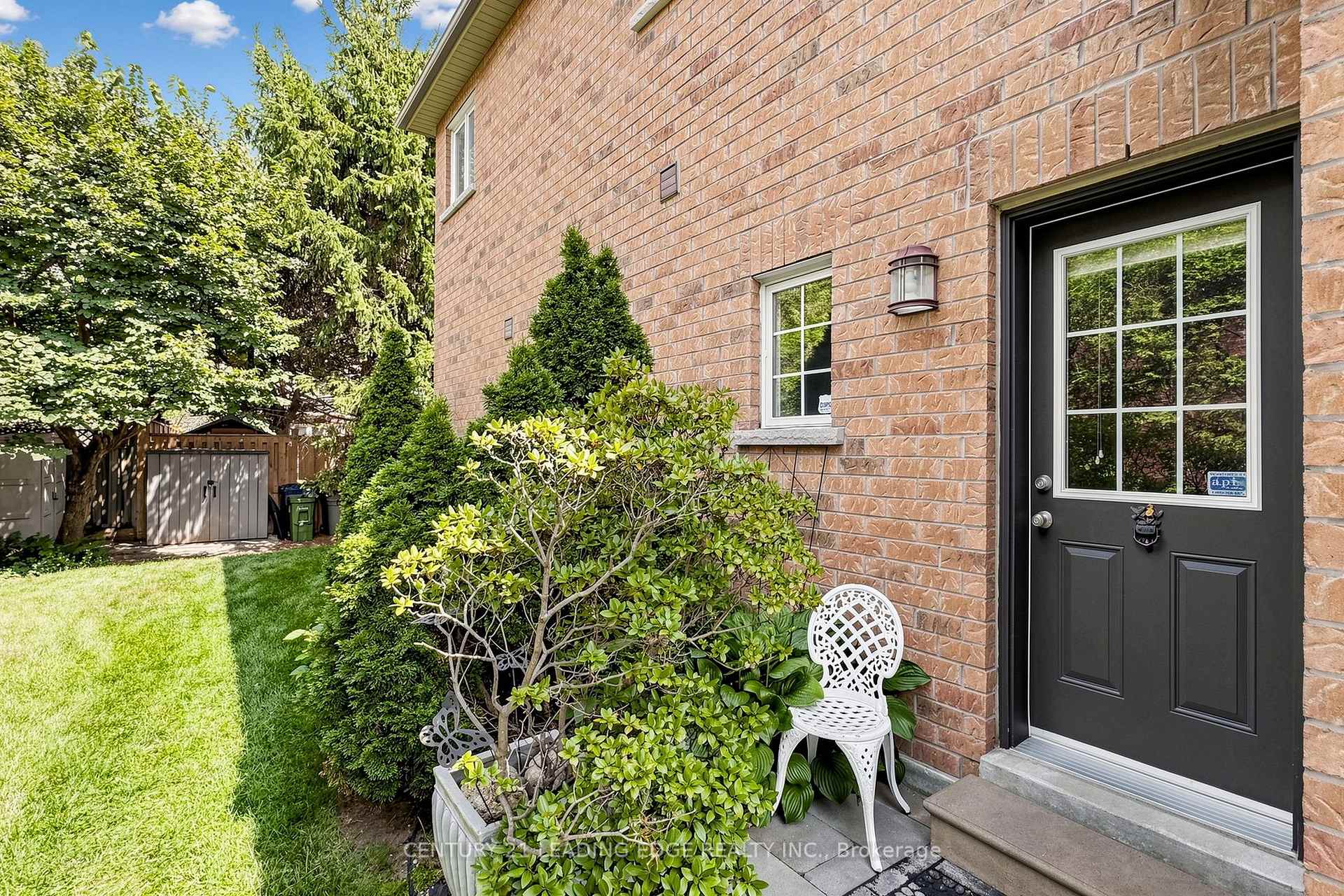 Photo 48 of 48 Tanis Crescent, Scarborough, Centennial Scarborough — HOMEH