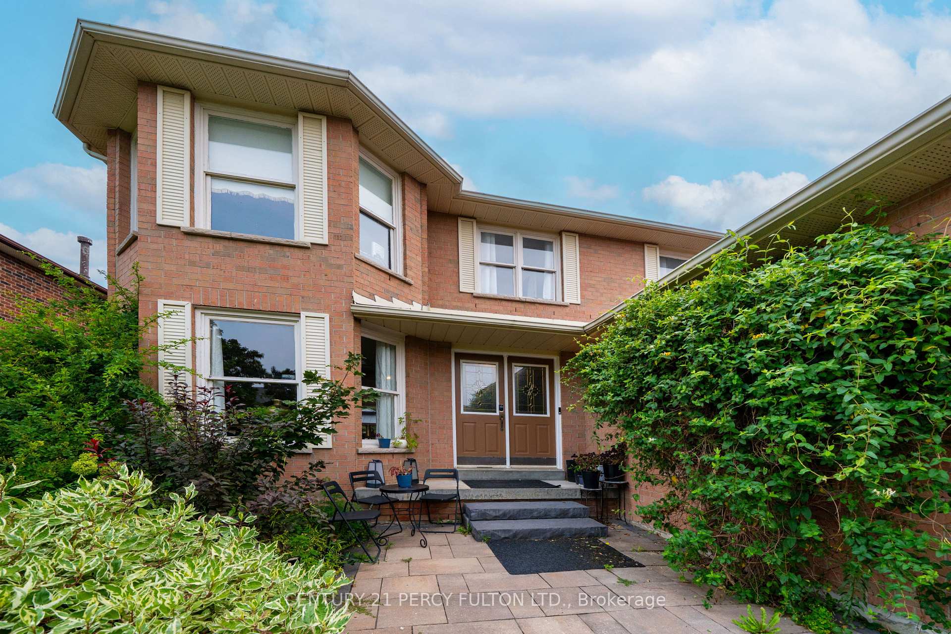 Photo 3 of 1951 Rosebank Road, Pickering, Amberlea — HOMEH