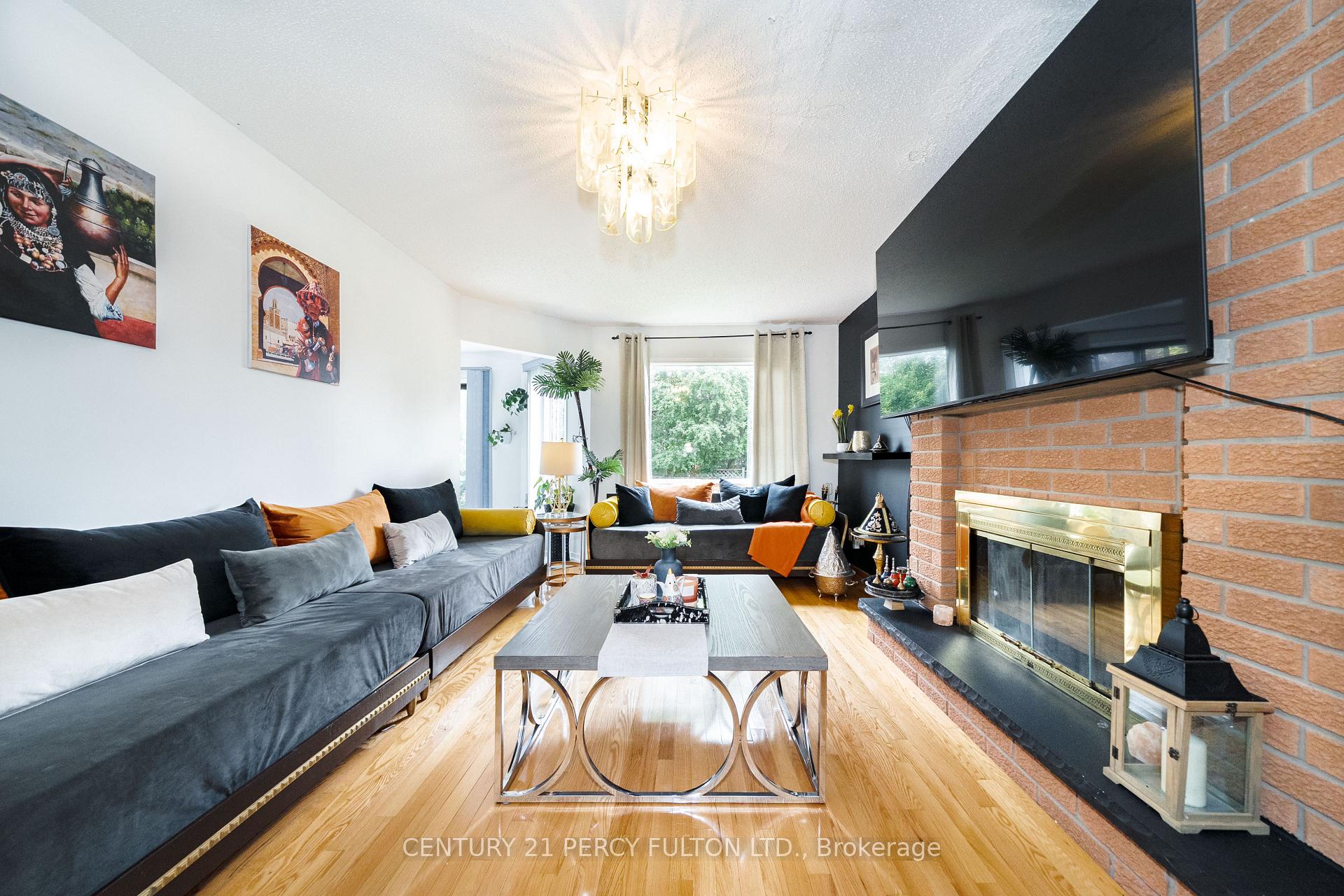 Photo 7 of 1951 Rosebank Road, Pickering, Amberlea — HOMEH
