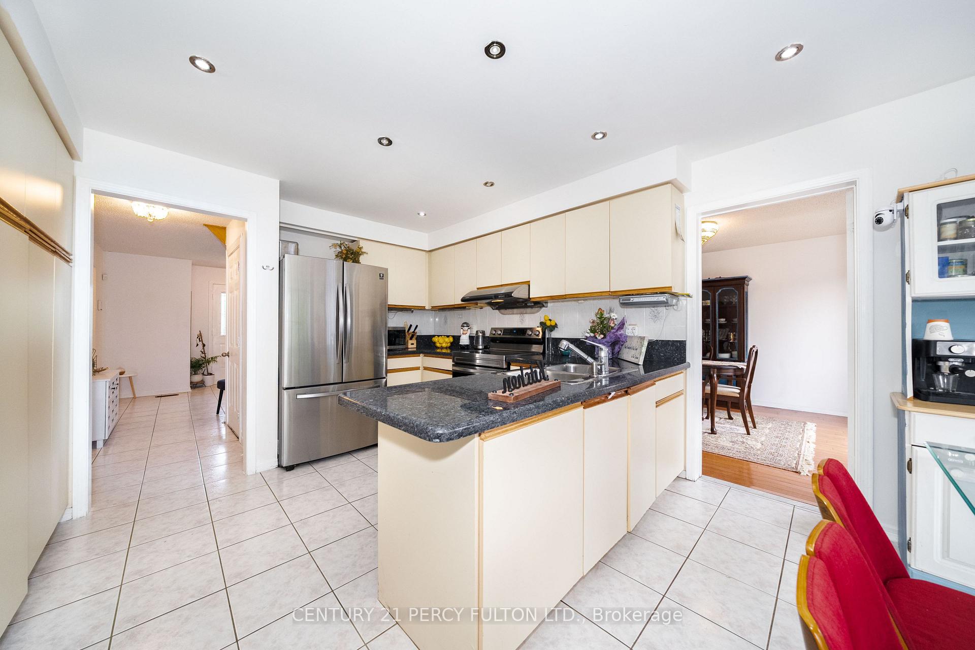 Photo 12 of 1951 Rosebank Road, Pickering, Amberlea — HOMEH