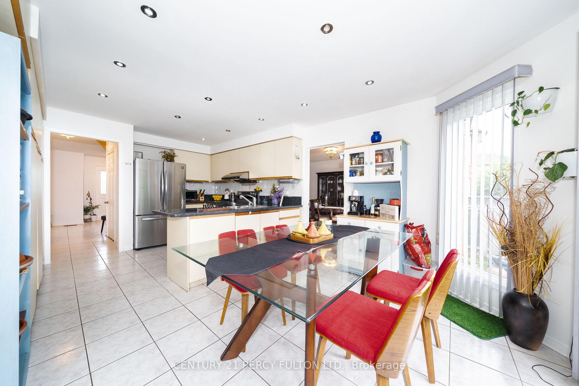 Photo 13 of 1951 Rosebank Road, Pickering, Amberlea — HOMEH