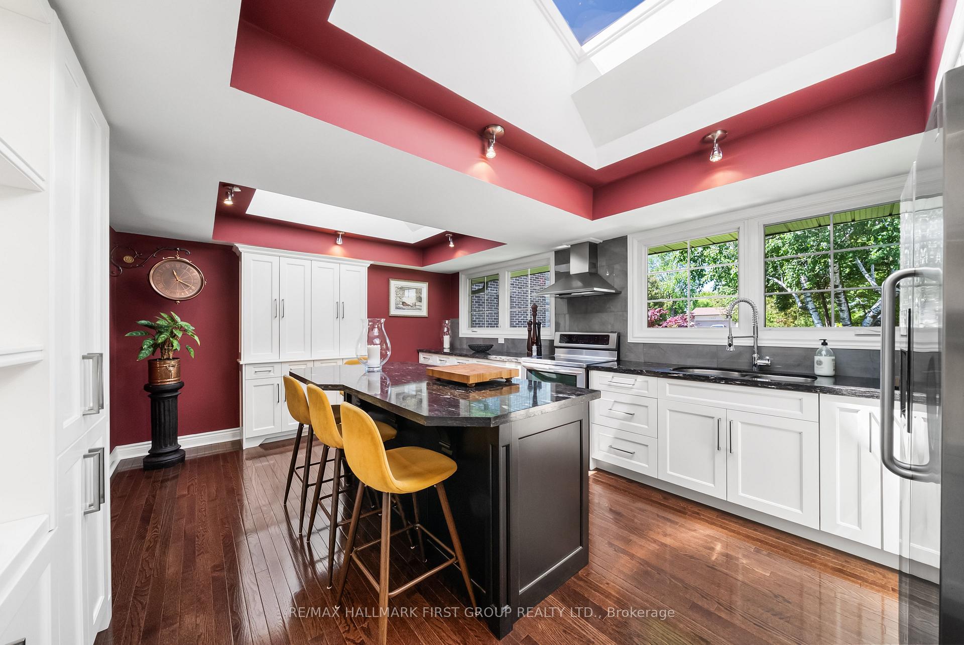 Photo 5 of 1889 Appleview Road, Pickering, Dunbarton — HOMEH