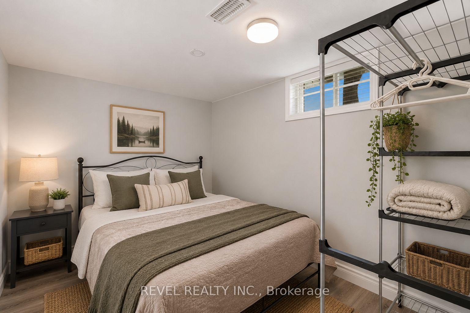 Photo 11 of 151 Beehive Drive, Kawartha Lakes, Fenelon — HOMEH