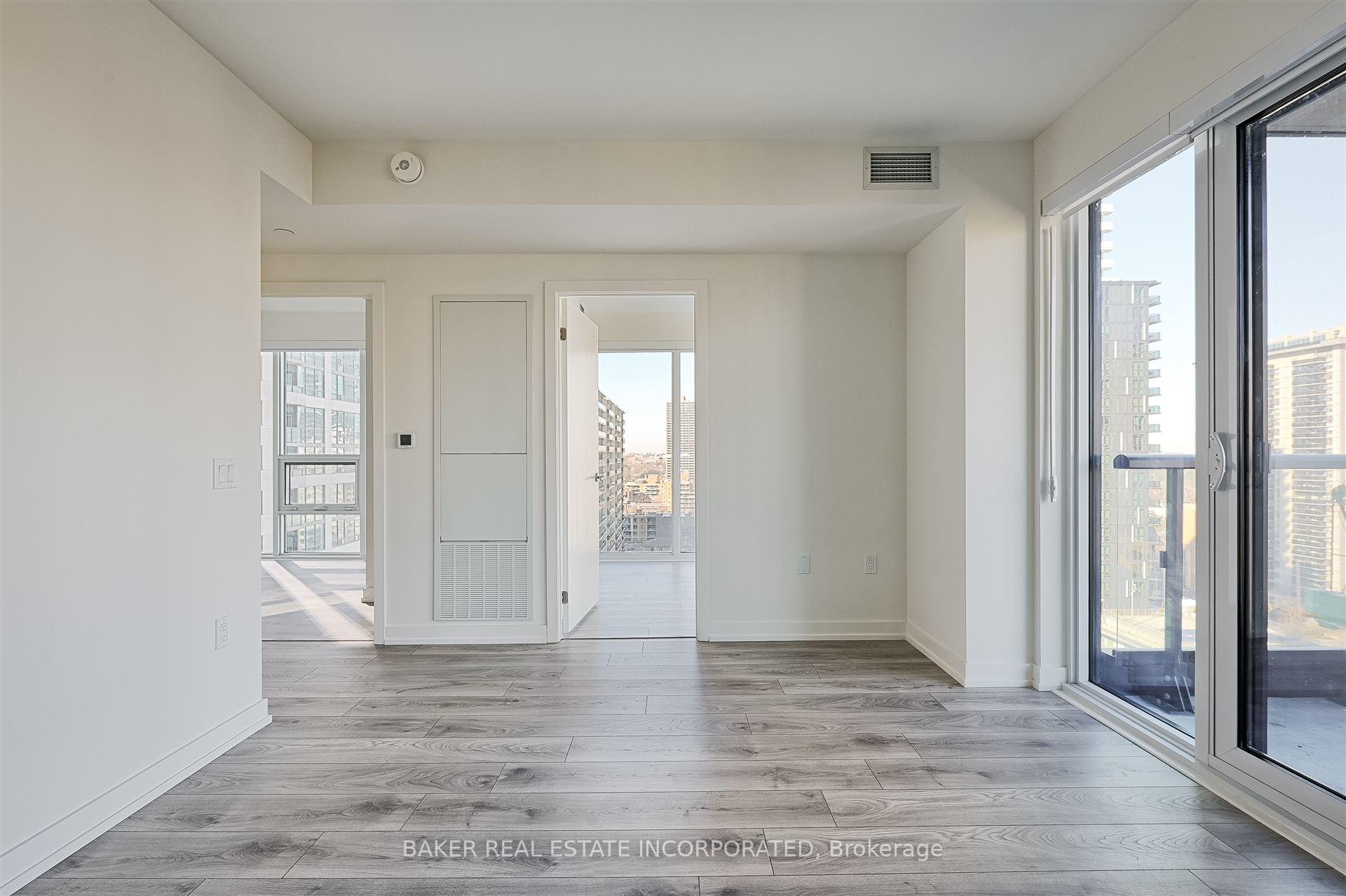 Photo 7 of Unit 1508, 223 Redpath Avenue, Toronto, Mount Pleasant West — HOMEH