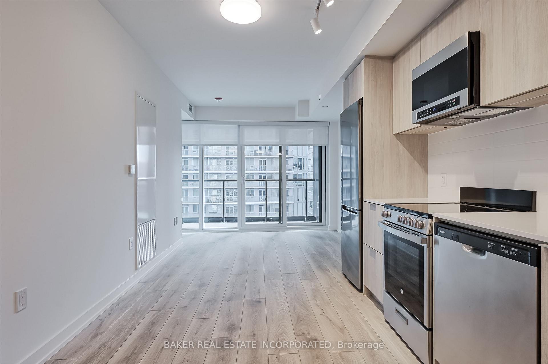 Photo 5 of Unit 3402, 223 Redpath Avenue, Toronto, Mount Pleasant West — HOMEH