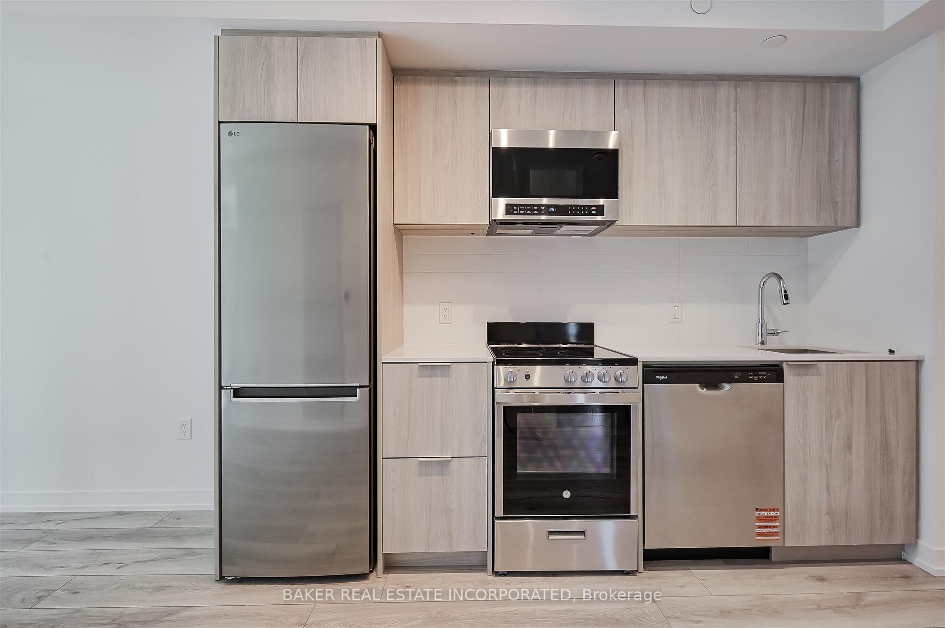 Photo 6 of Unit 3402, 223 Redpath Avenue, Toronto, Mount Pleasant West — HOMEH