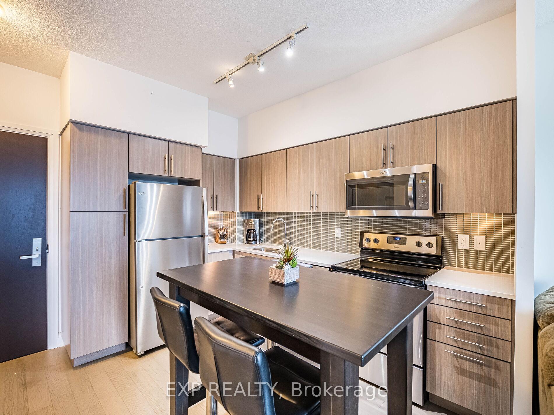 Photo 13 of Unit 502, 55 Speers Road, Oakville, Central — HOMEH