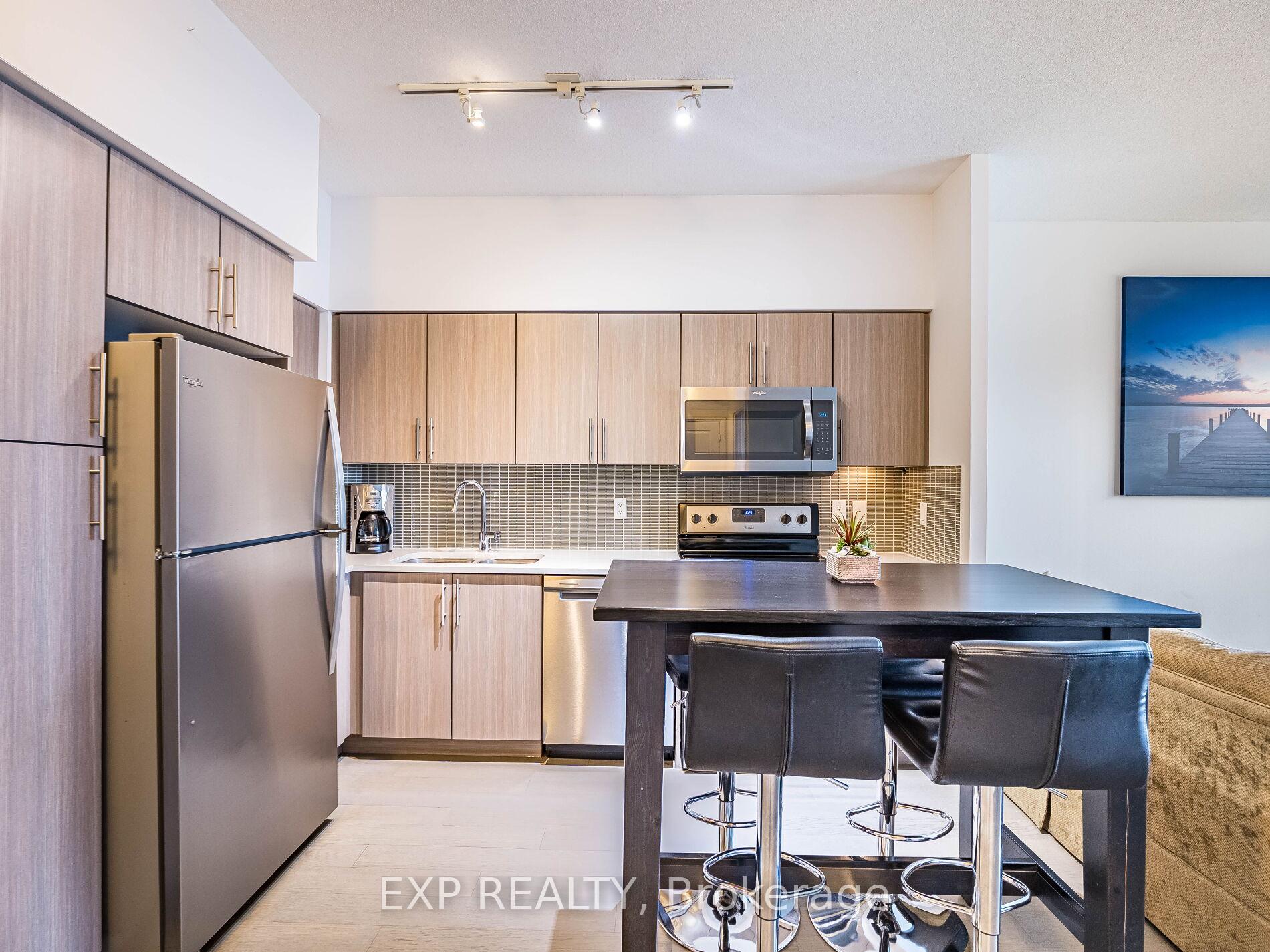 Photo 14 of Unit 502, 55 Speers Road, Oakville, Central — HOMEH