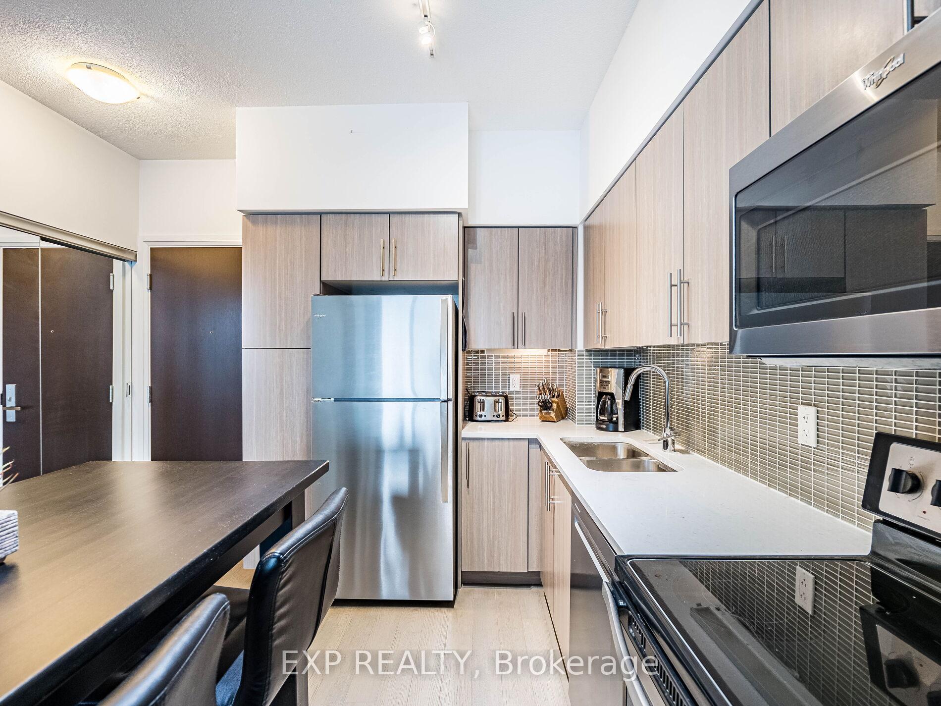 Photo 16 of Unit 502, 55 Speers Road, Oakville, Central — HOMEH