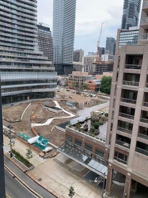 Photo 13 of Unit 807, 955 Bay Street, Toronto, Bay Street Corridor — HOMEH