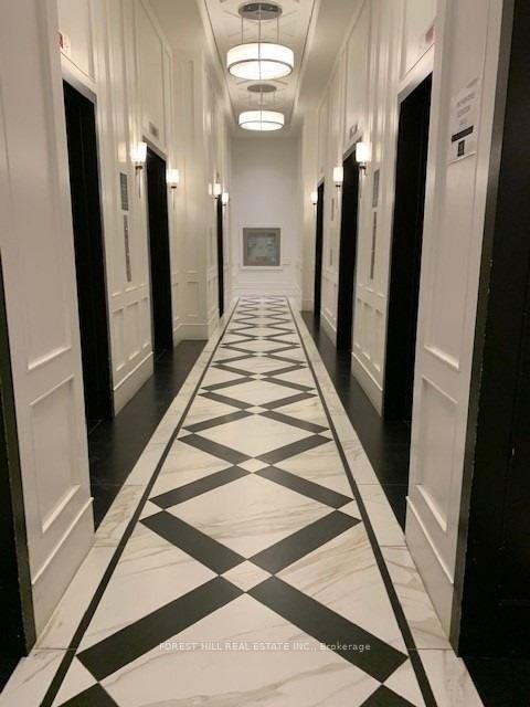Photo 15 of Unit 807, 955 Bay Street, Toronto, Bay Street Corridor — HOMEH