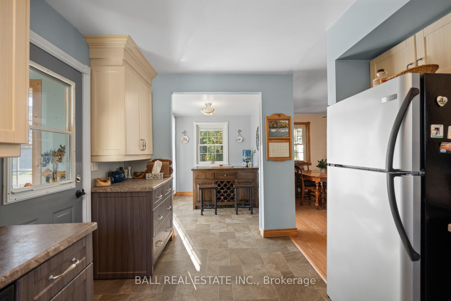 Photo 10 of 78 Thomas Drive, Kawartha Lakes, Verulam — HOMEH