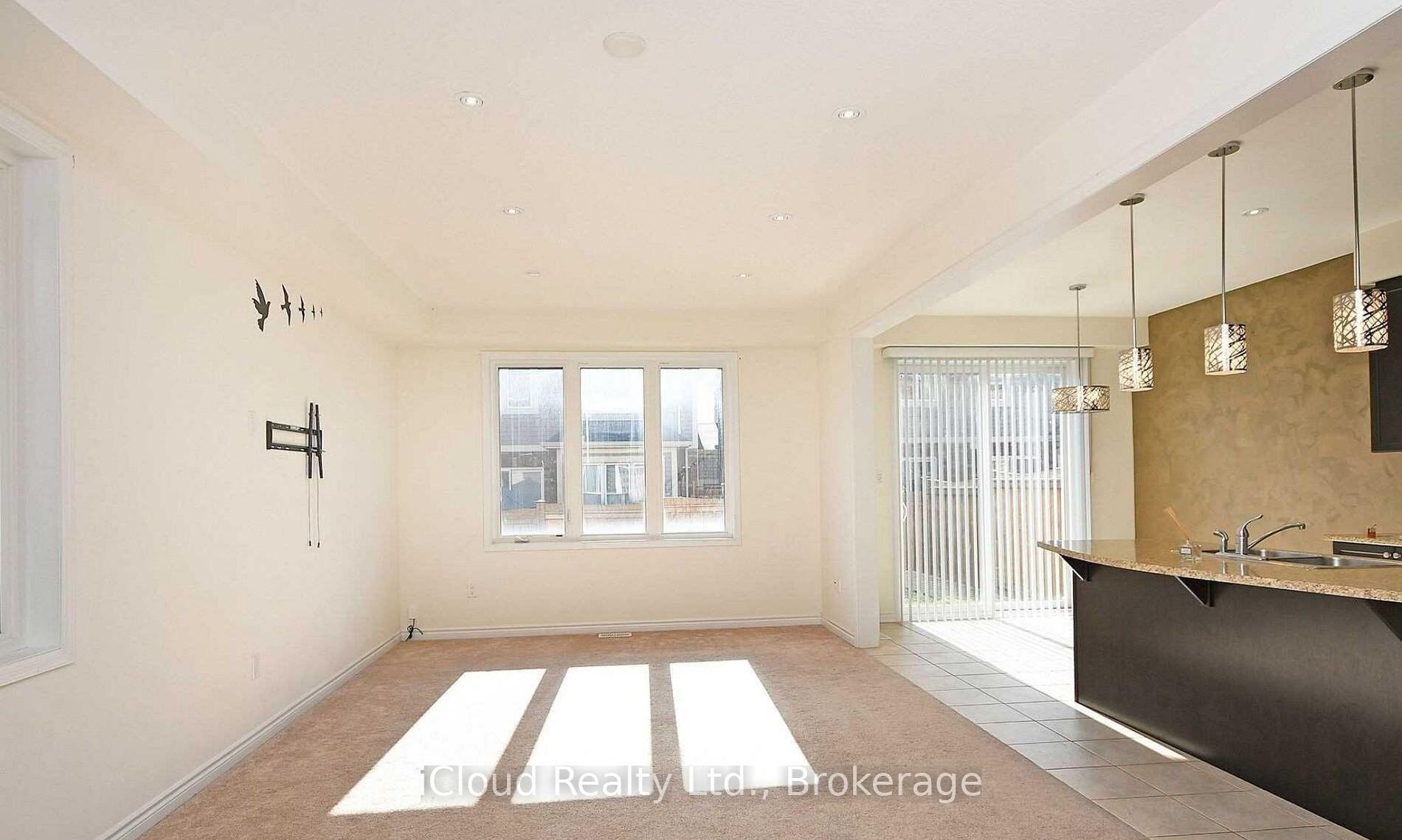 Photo 10 of Unit Upper, 16 Stedford Crescent, Brampton, Northwest Brampton — HOMEH
