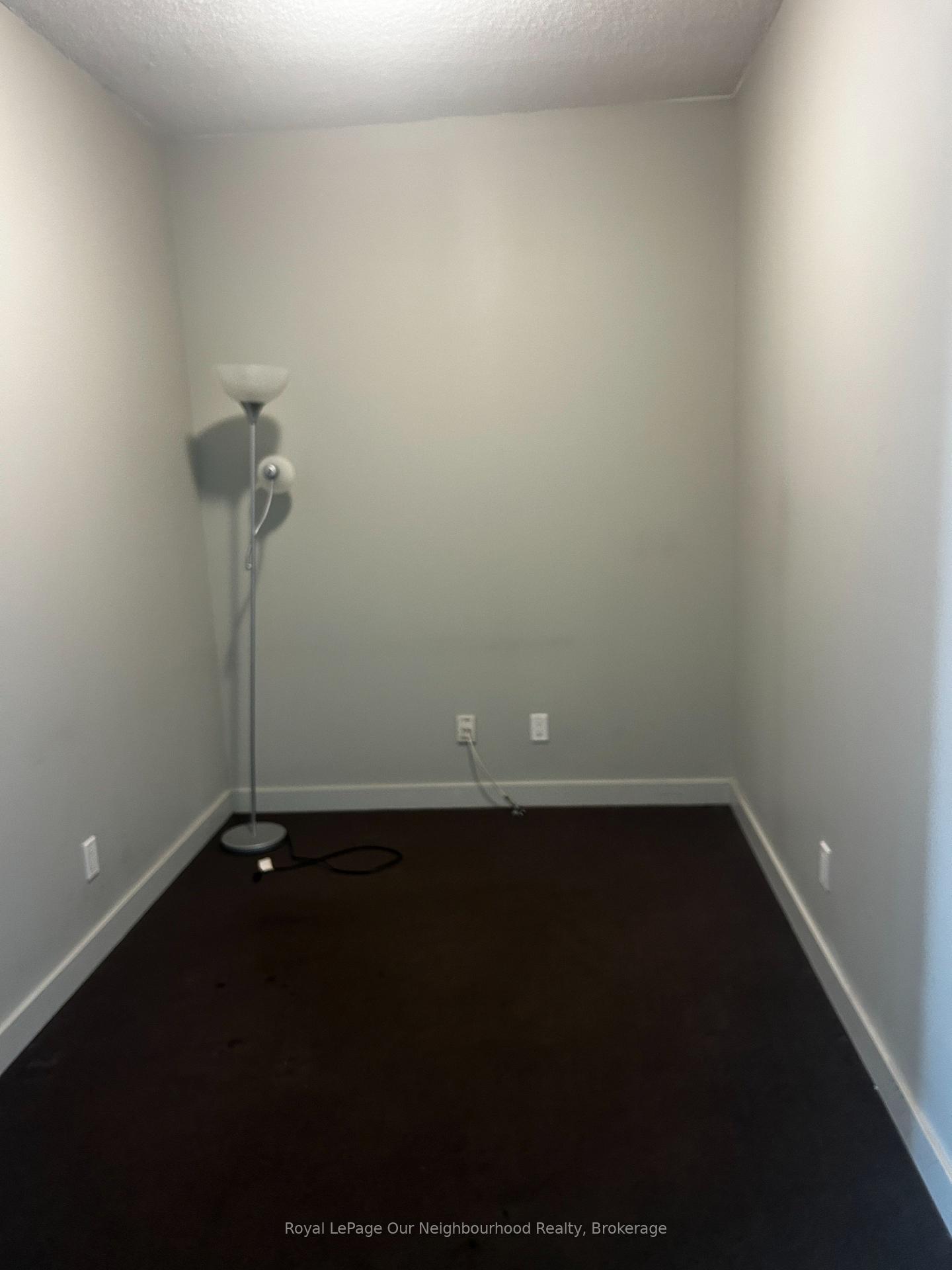 Photo 13 of Unit 2106, 126 Simcoe Street, Toronto, Waterfront Communities — HOMEH