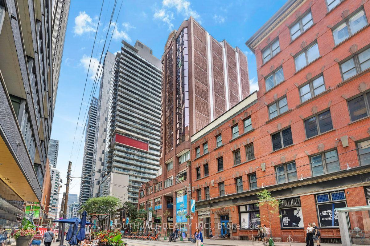 Photo 3 of Unit 1107, 393 King St. W, Toronto, Waterfront Communities — HOMEH