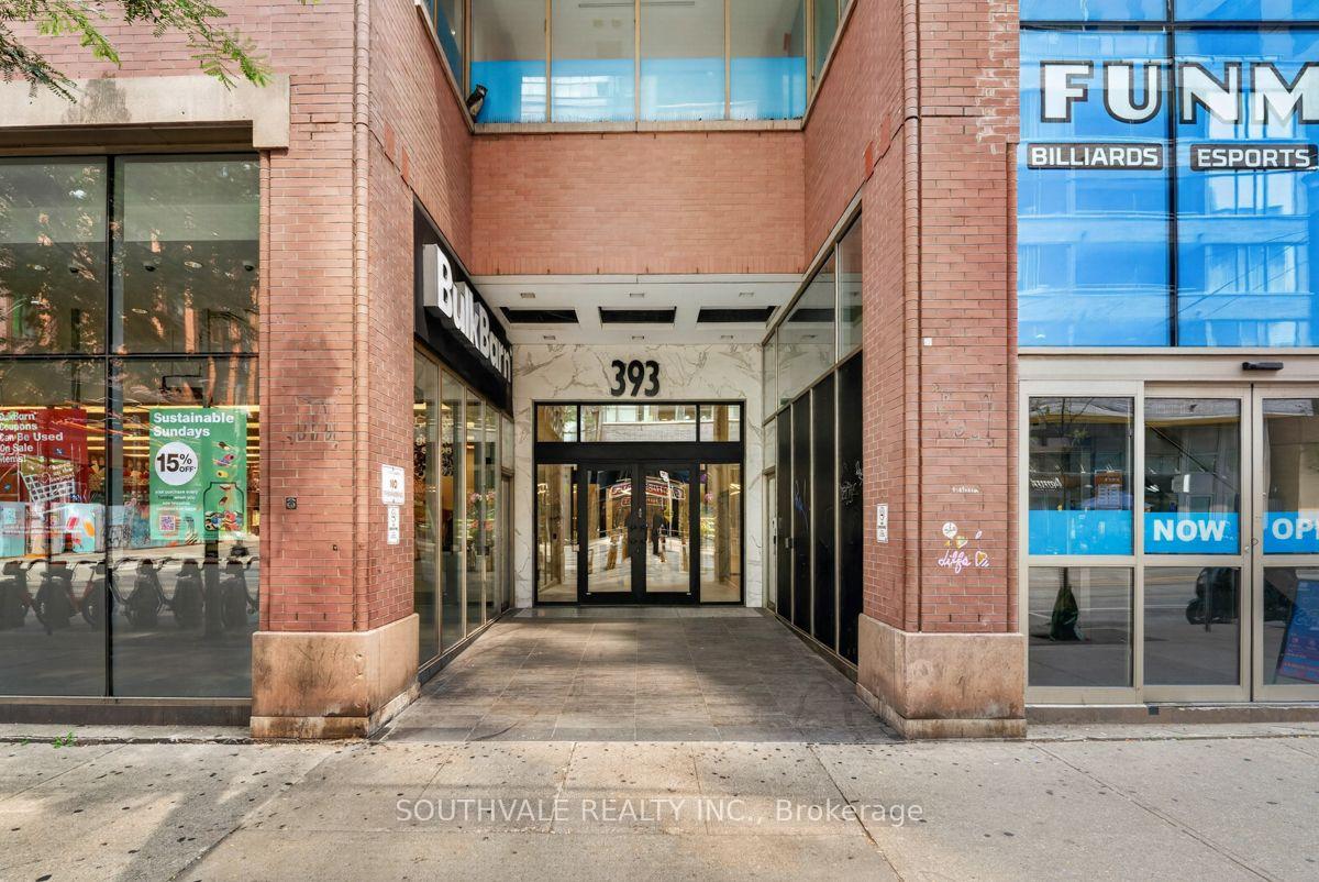 Photo 4 of Unit 1107, 393 King St. W, Toronto, Waterfront Communities — HOMEH