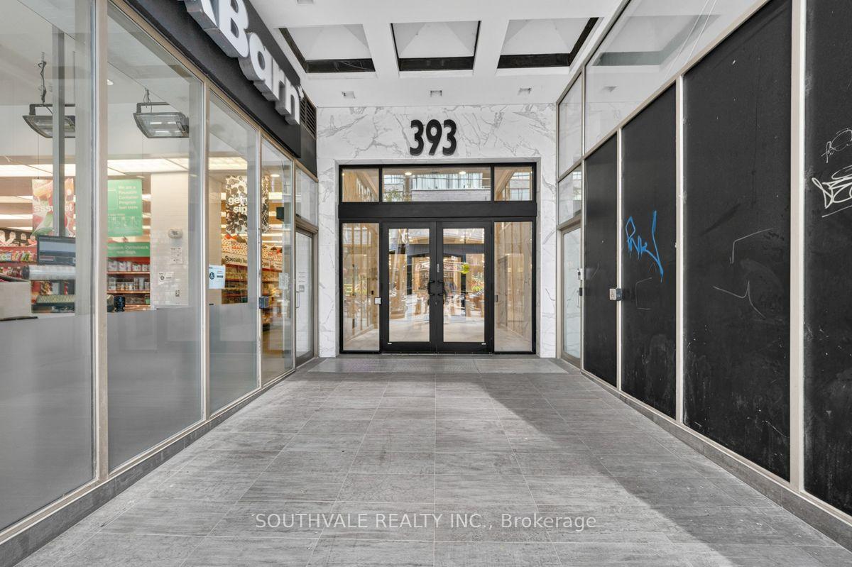 Photo 5 of Unit 1107, 393 King St. W, Toronto, Waterfront Communities — HOMEH